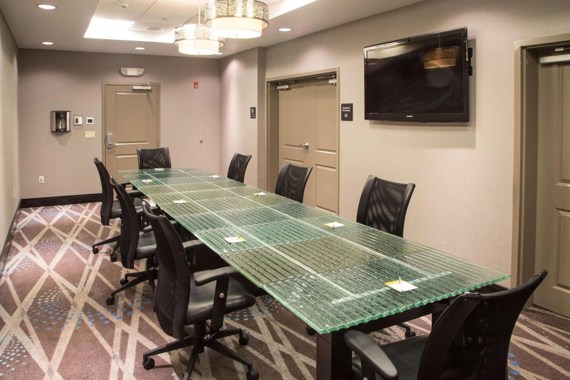 Hampton Inn Oxford/Conference Center photo 53