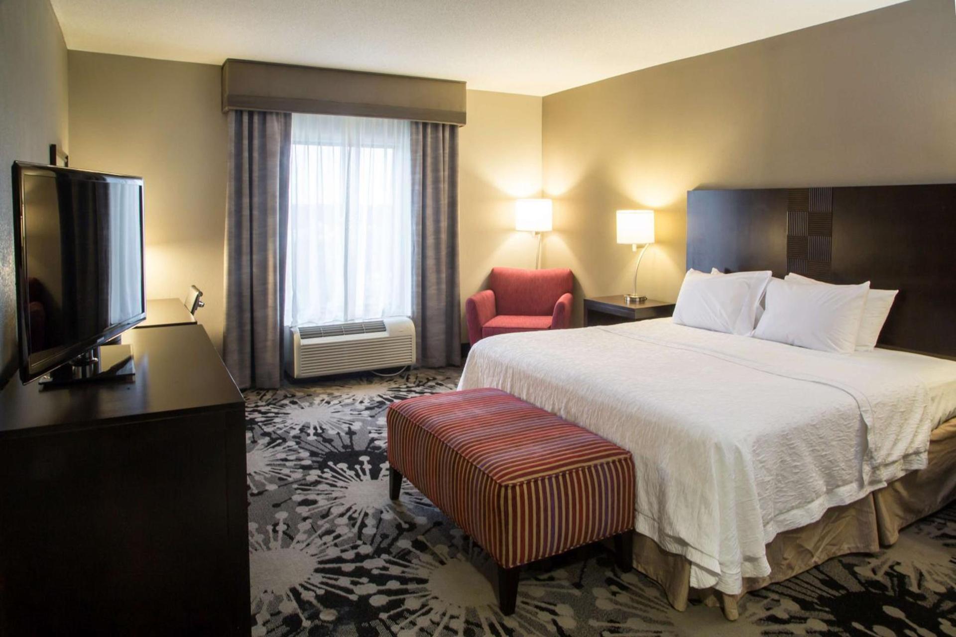 Hampton Inn Oxford/Conference Center photo 60