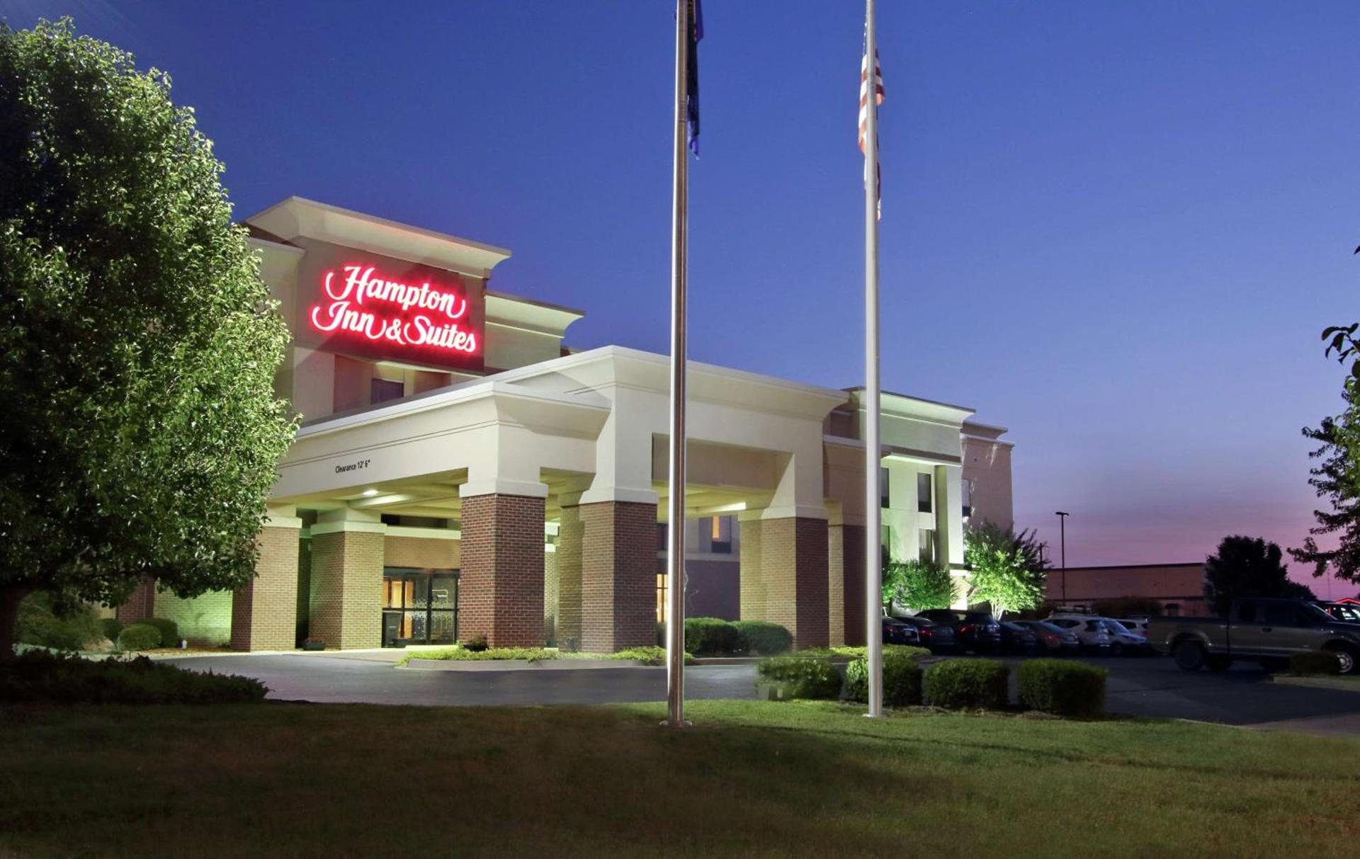 Hampton Inn & Suites Murray photo 2