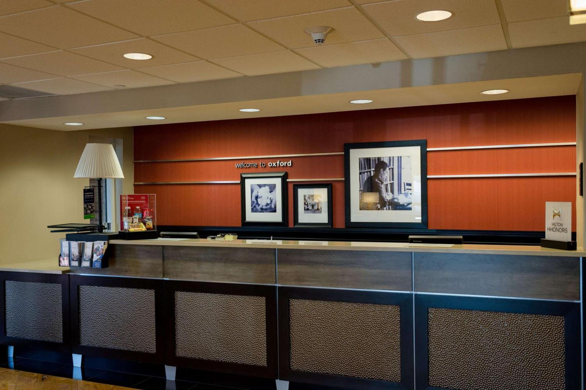Hampton Inn Oxford-West photo 9