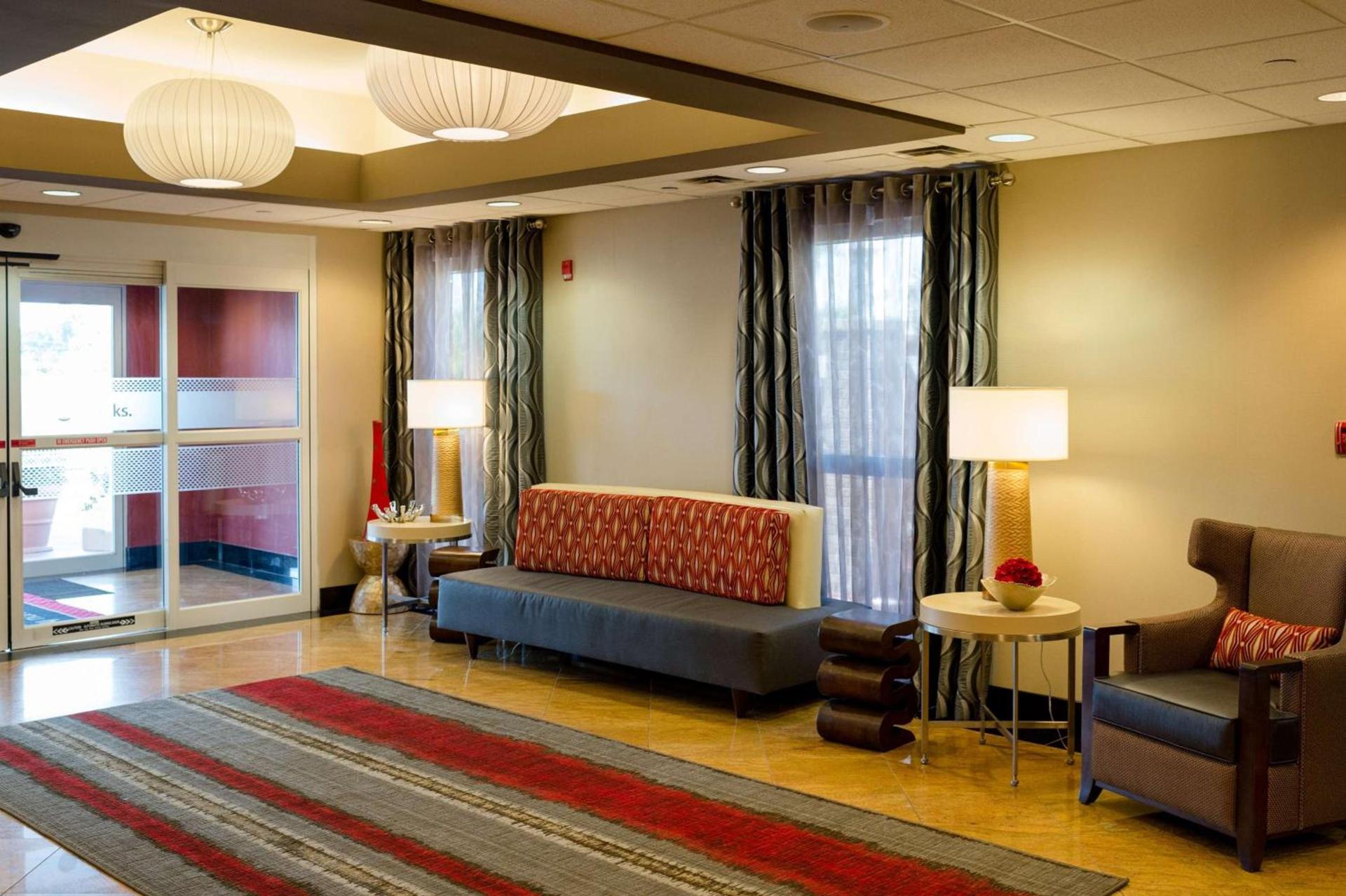 Hampton Inn Oxford-West photo 10