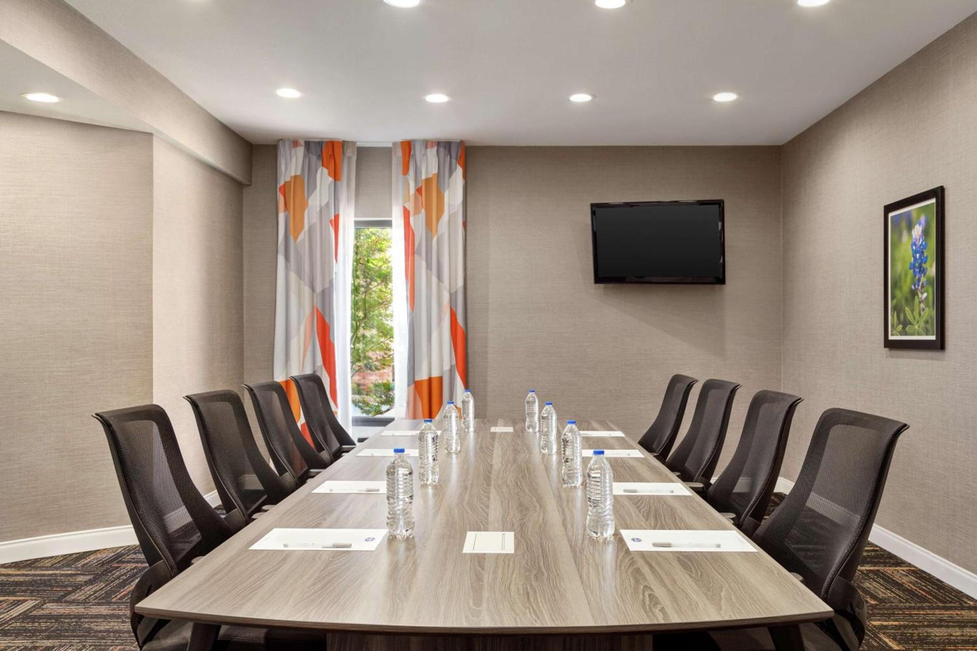 Hampton Inn Paris photo 30