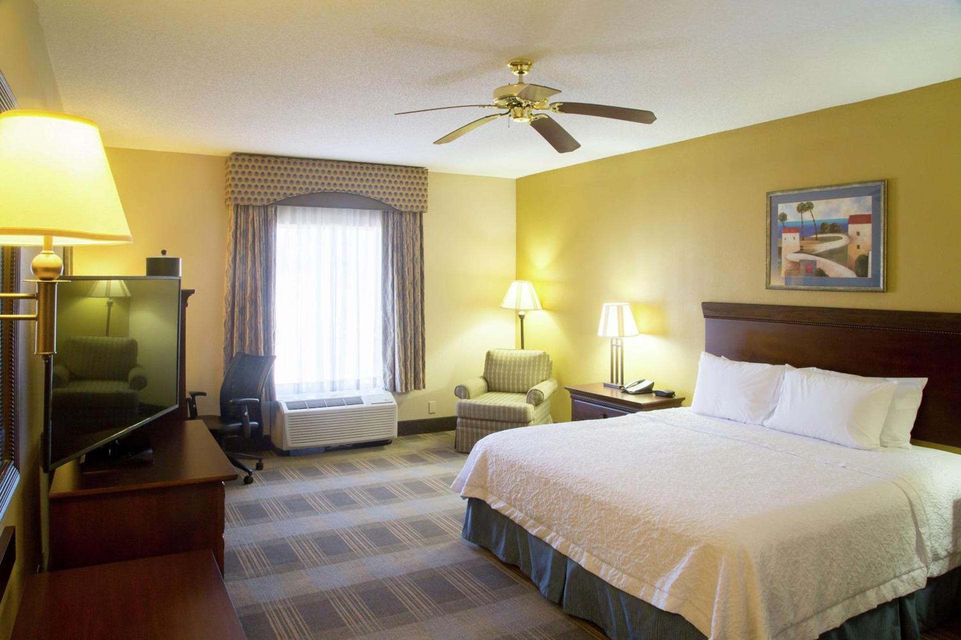 Hampton Inn Oxford-West photo 32