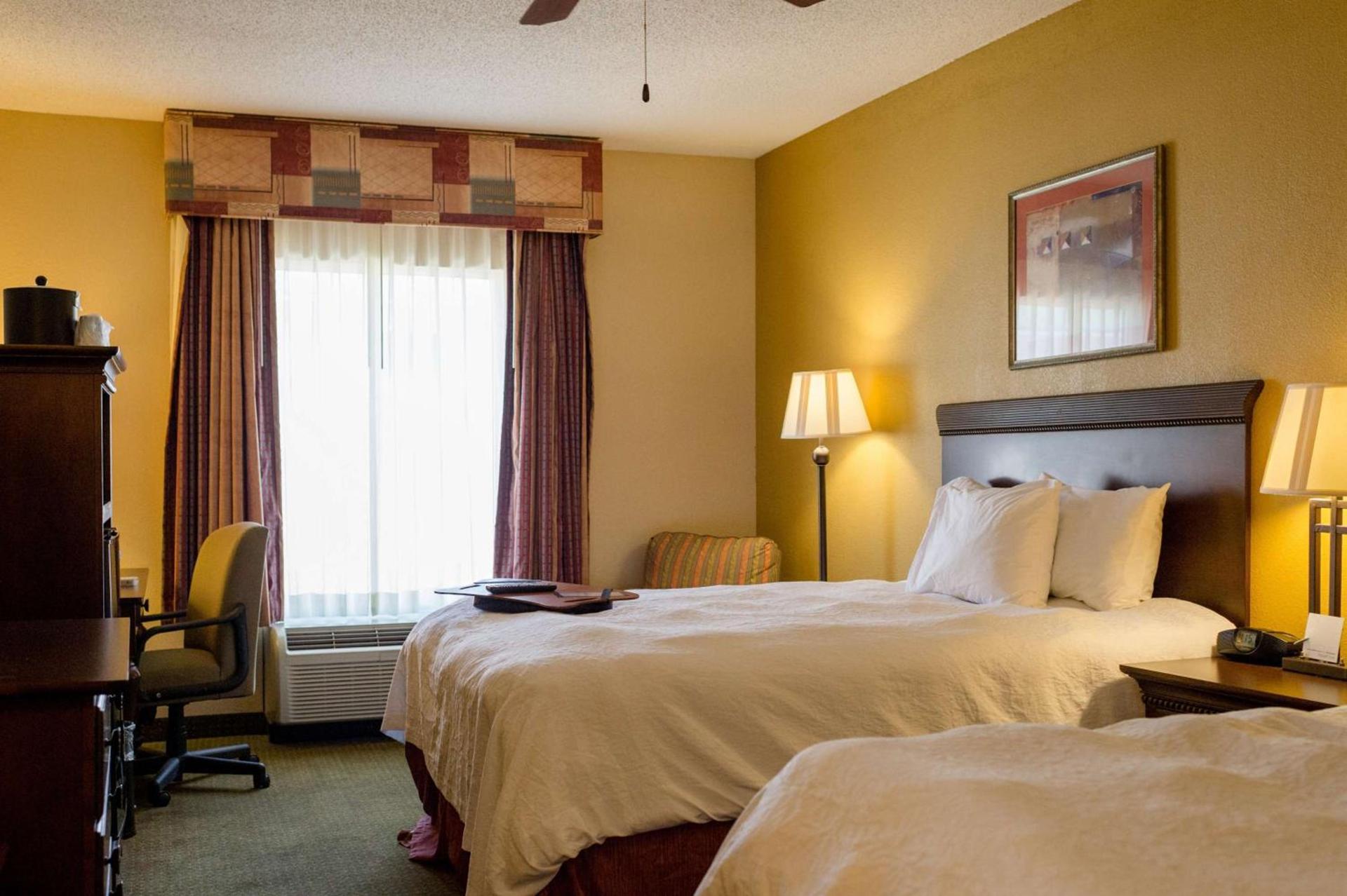 Hampton Inn Oxford-West photo 66