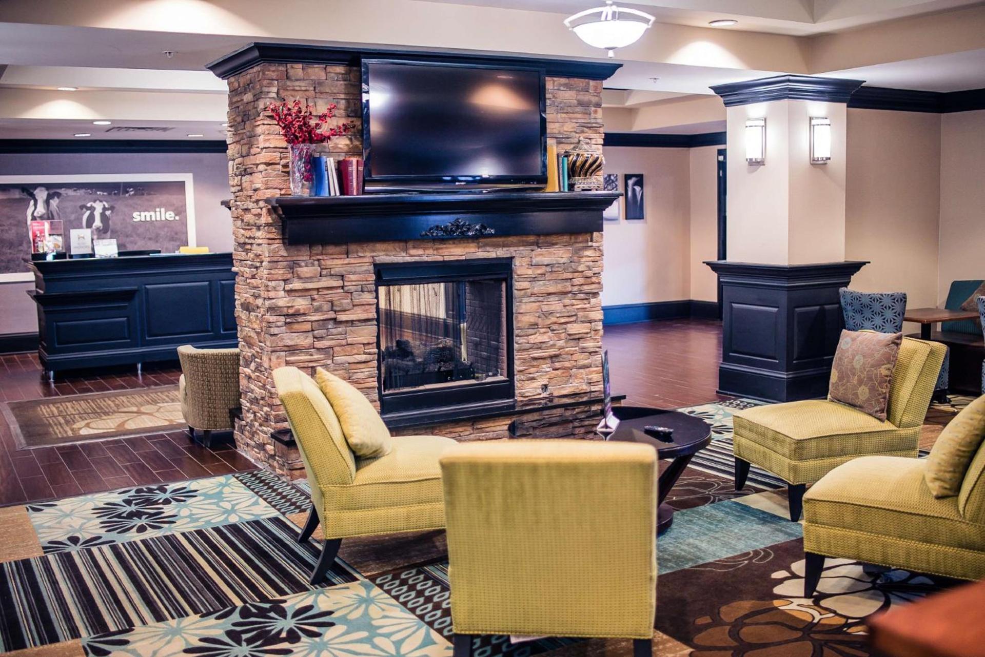 Hampton Inn - Monticello photo 4