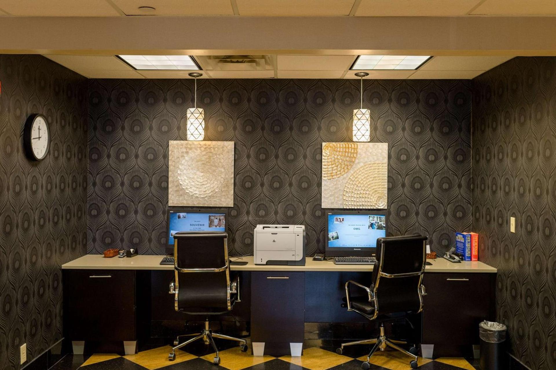Hampton Inn Oxford-West photo 88