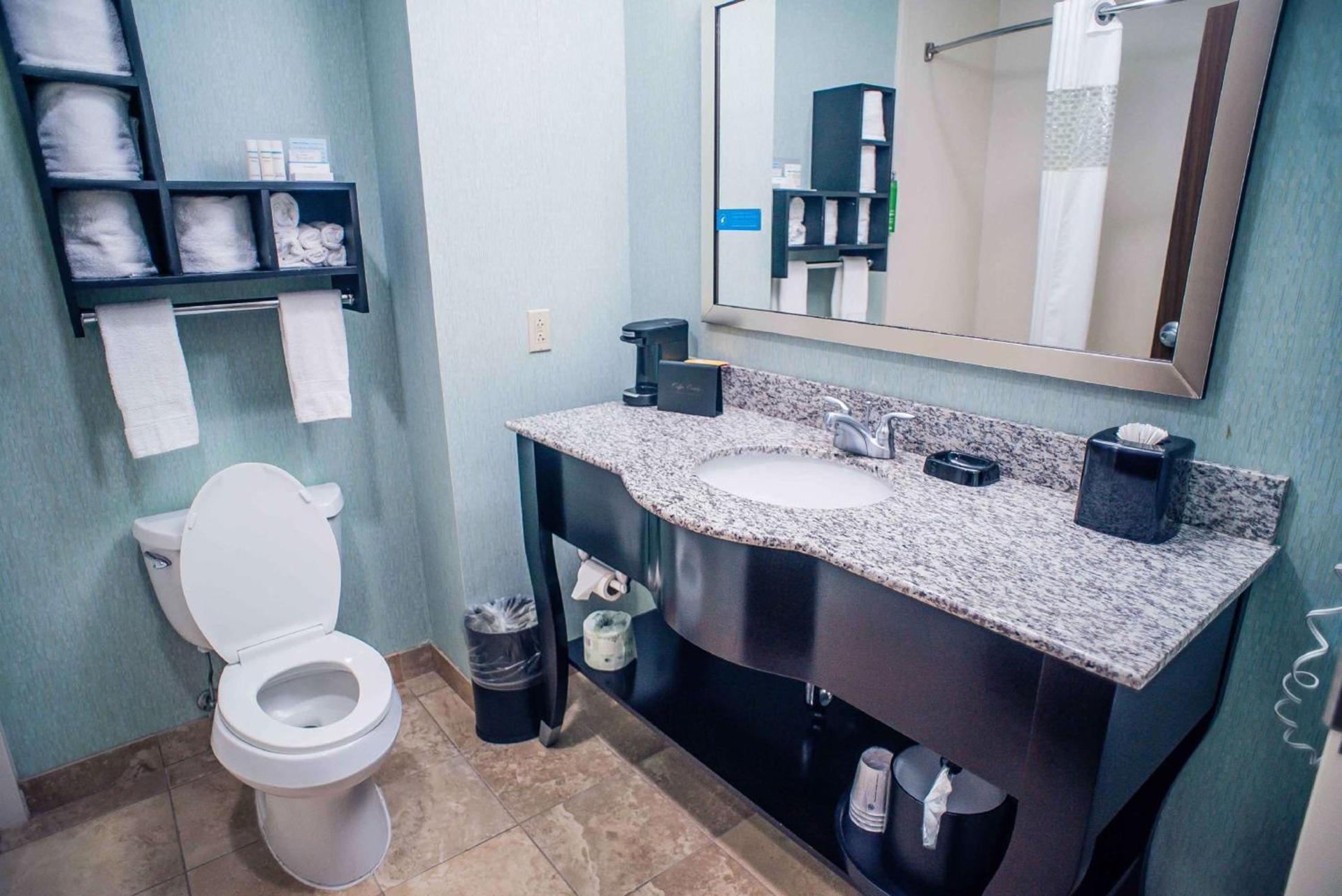 Hampton Inn - Monticello photo 25