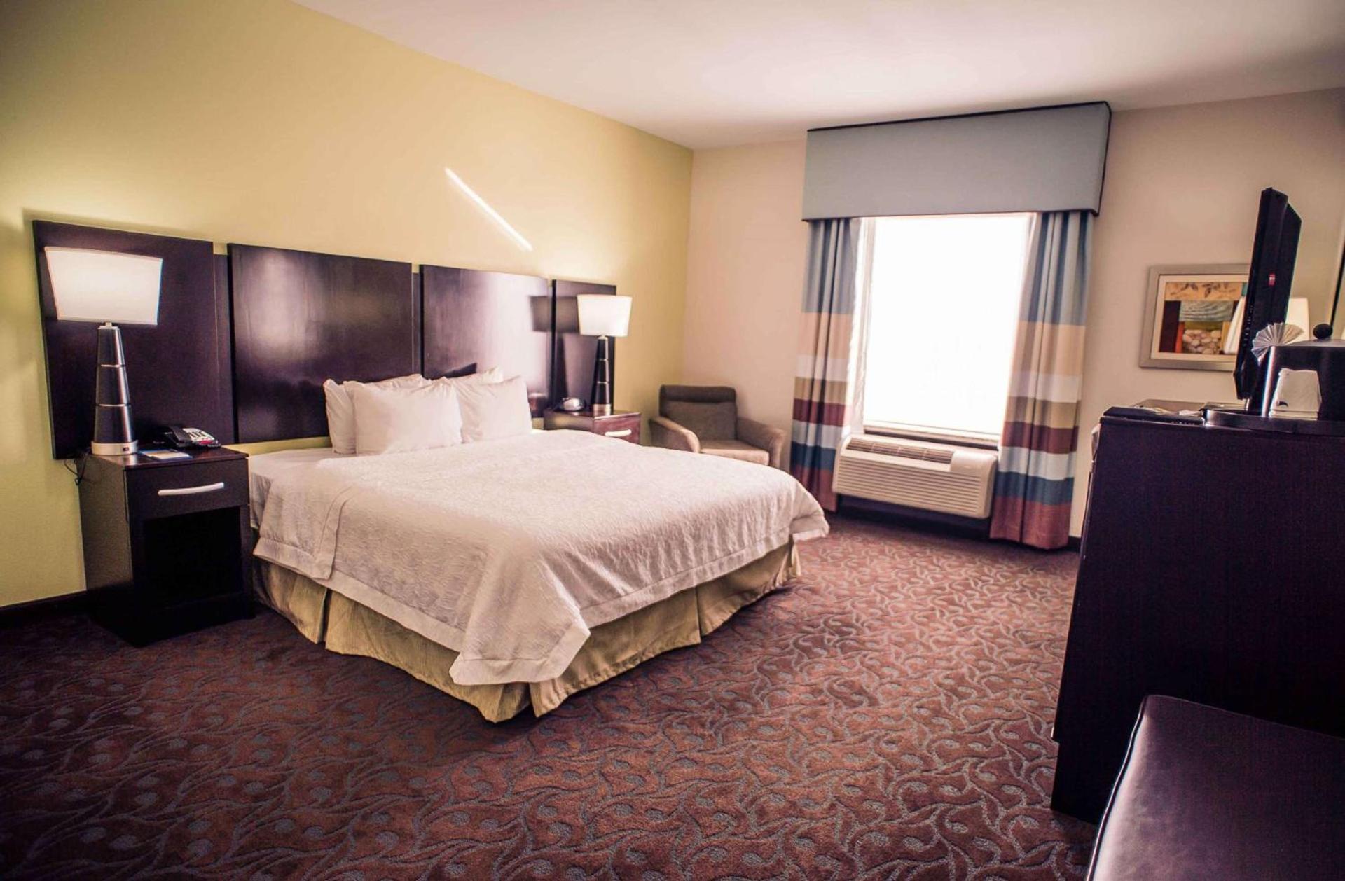 Hampton Inn - Monticello photo 32