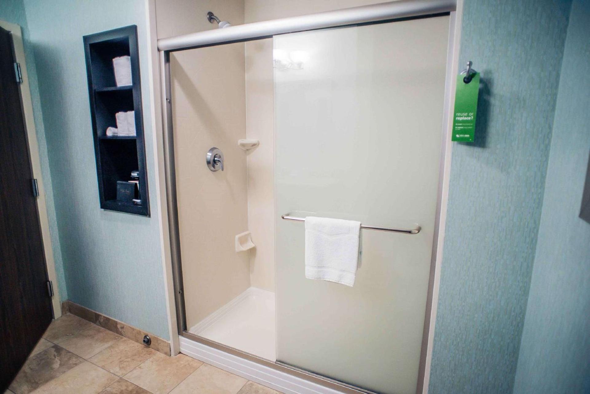 Hampton Inn - Monticello photo 34