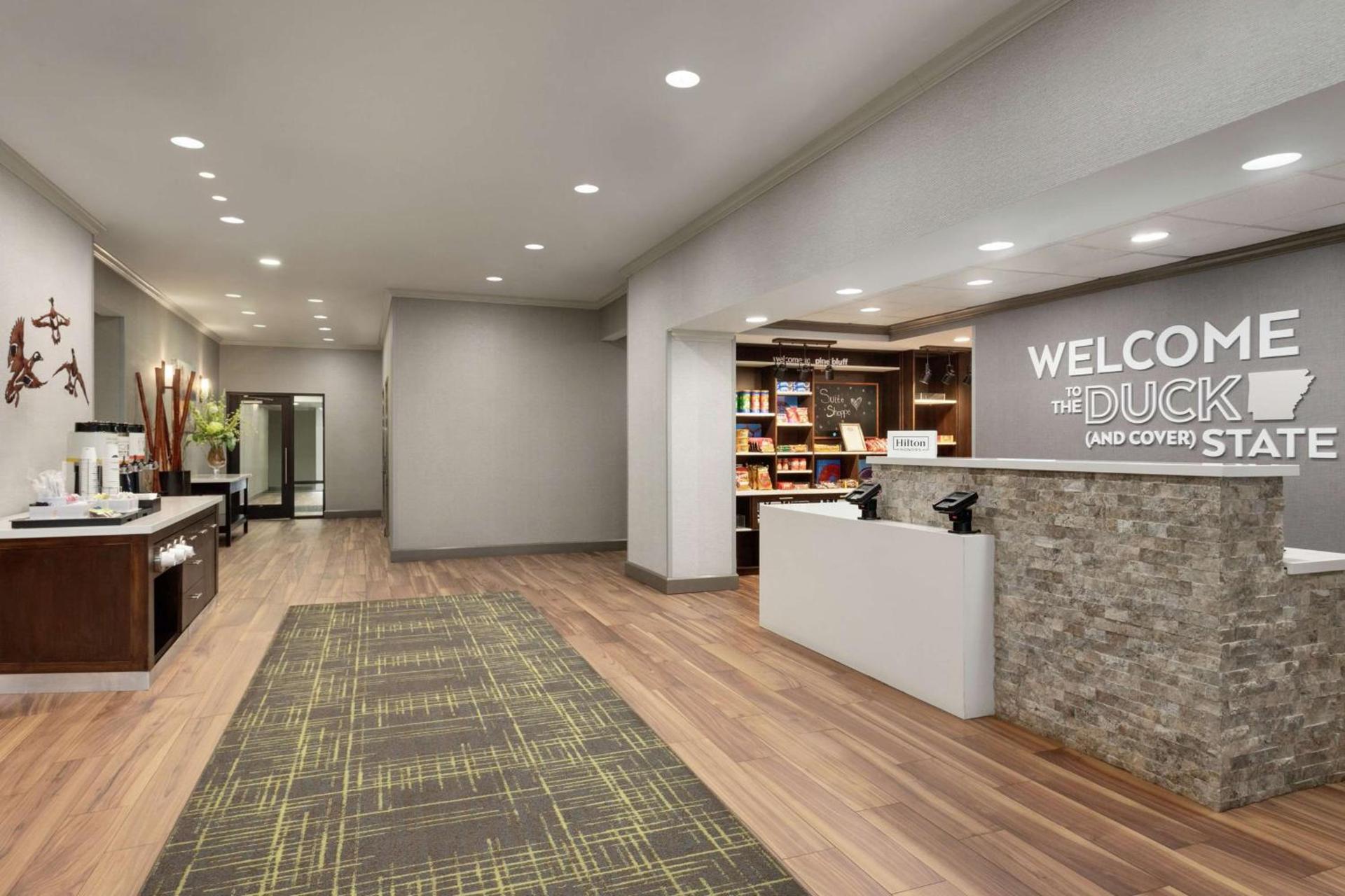 Hampton Inn & Suites Pine Bluff photo 6