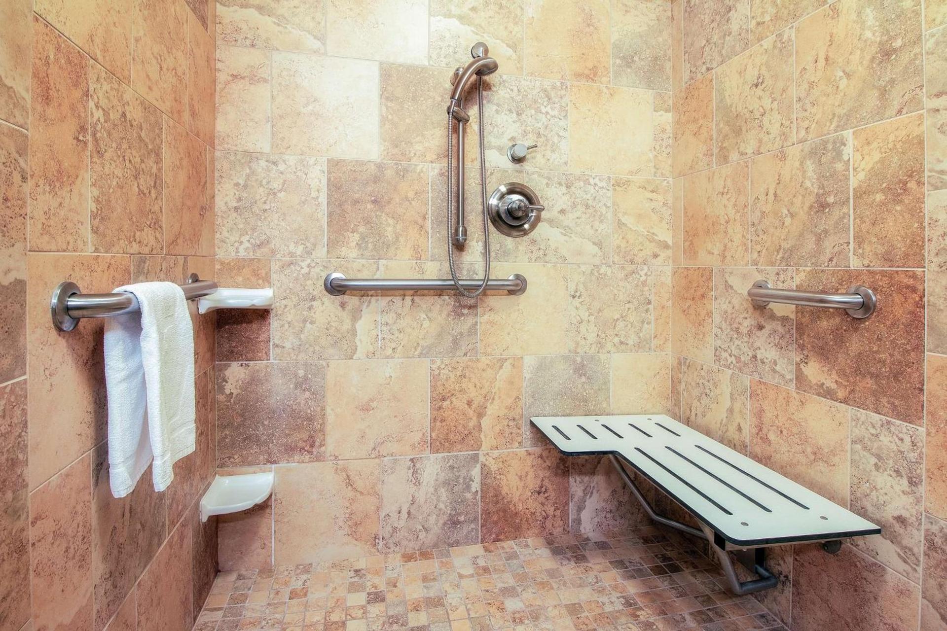 Hampton Inn Oxford/Miami University Area photo 13