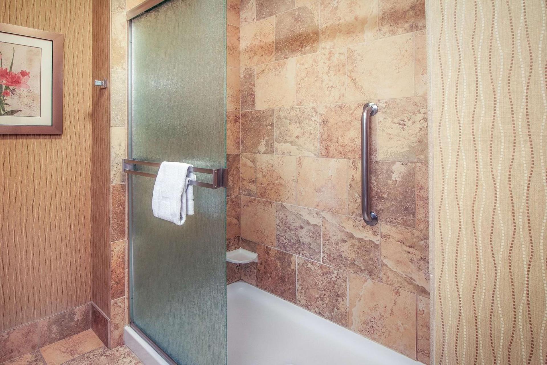 Hampton Inn Oxford/Miami University Area photo 20