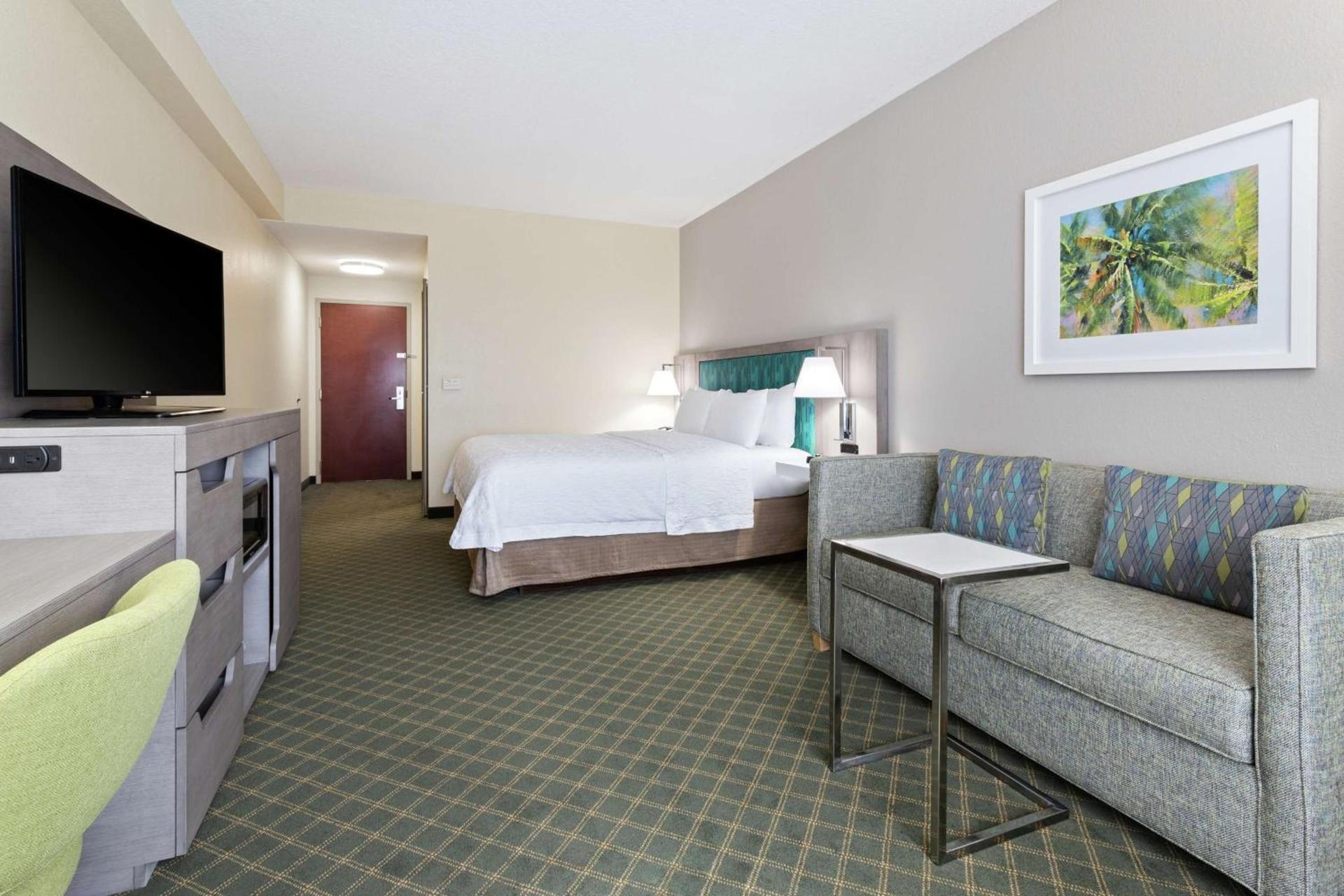 Hampton Inn West Palm Beach-Lake Worth-Turnpike photo 14