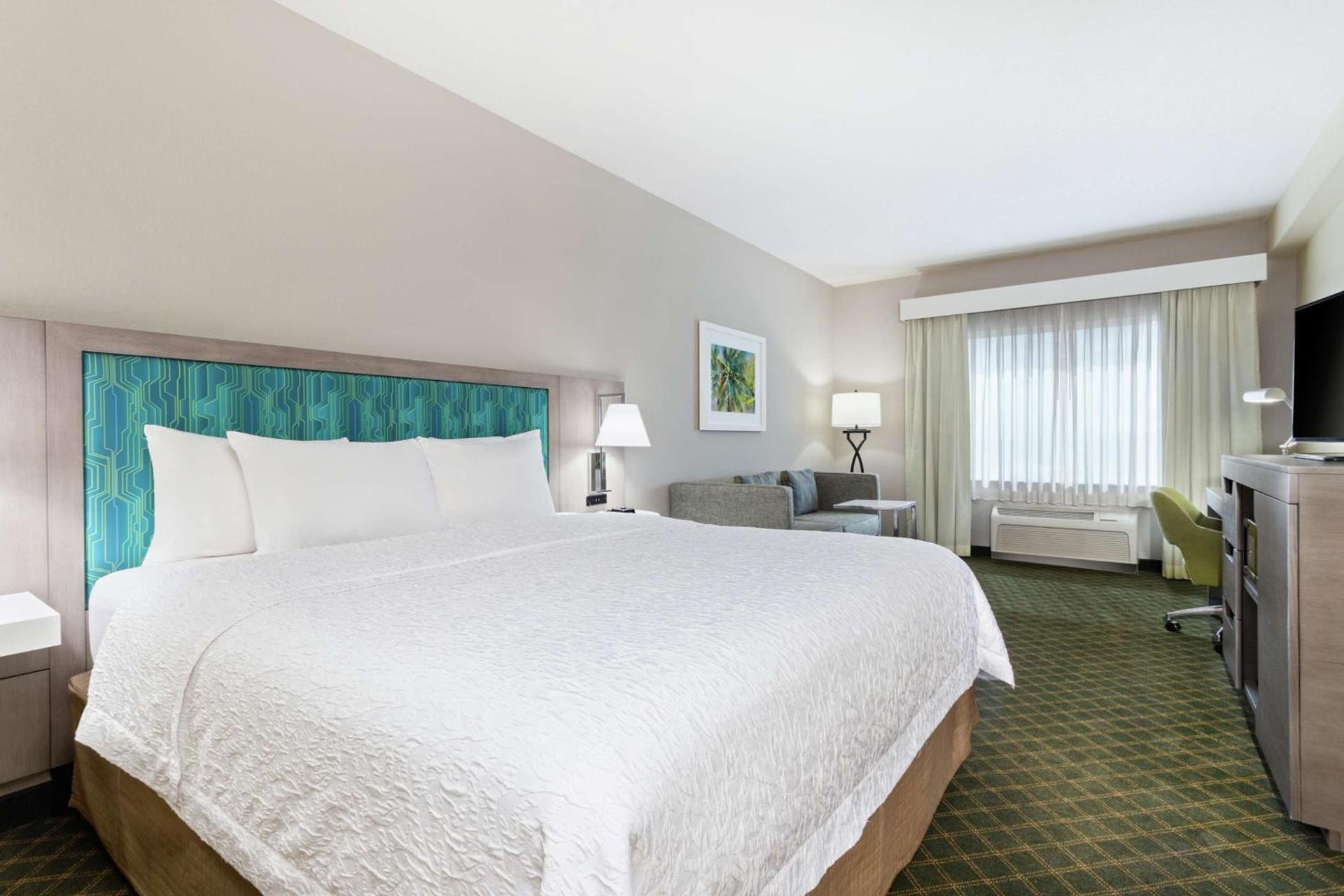 Hampton Inn West Palm Beach-Lake Worth-Turnpike photo 24