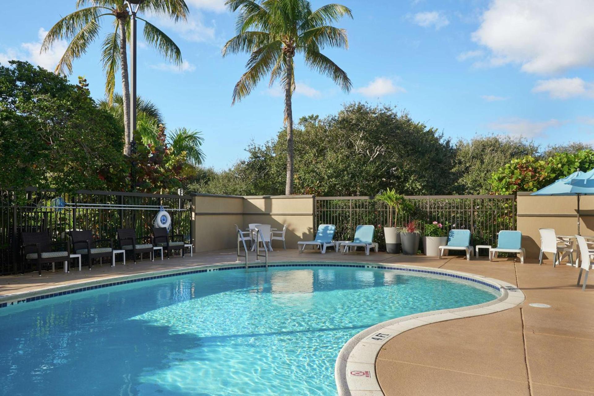 Hampton Inn Juno Beach photo 38