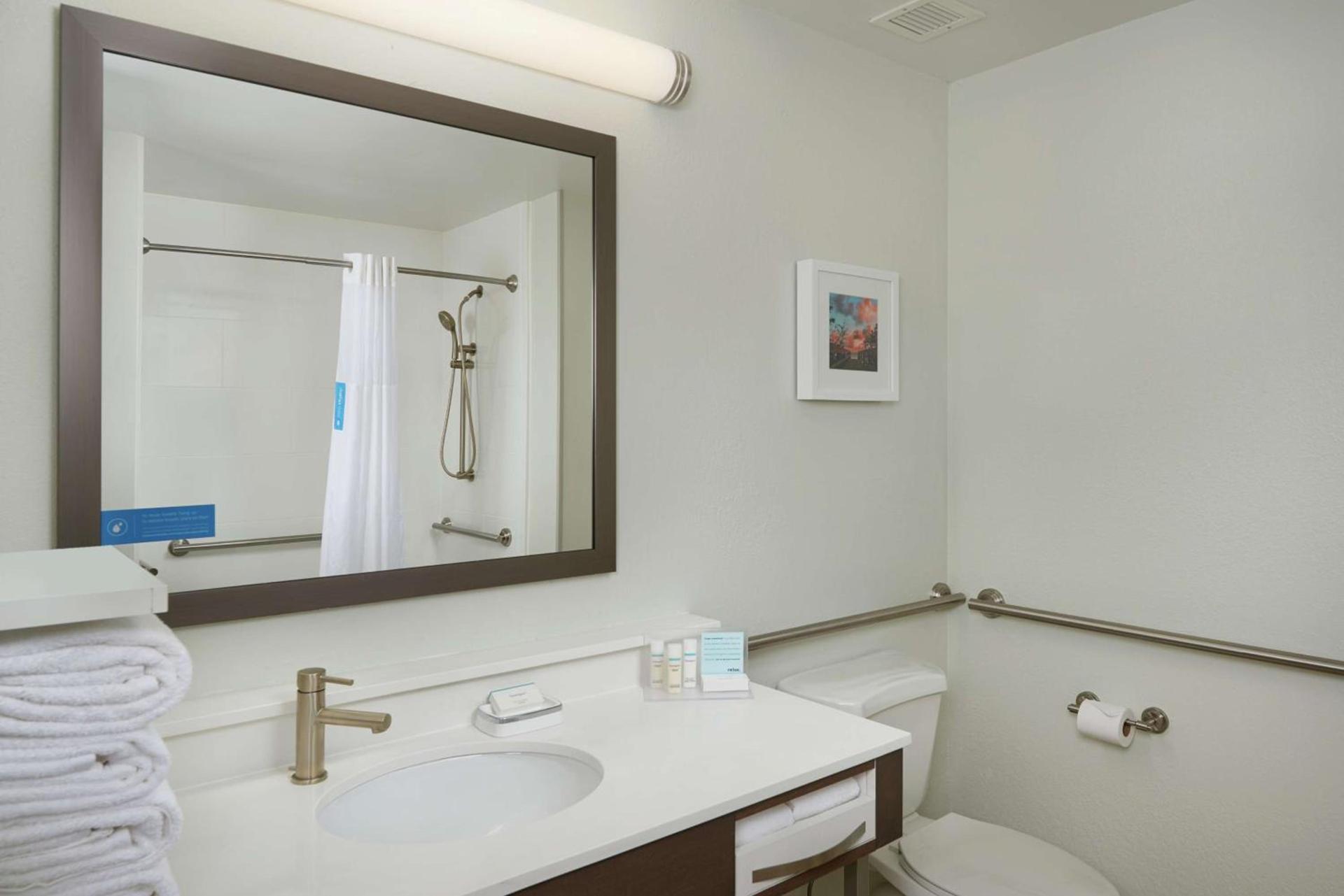 Hampton Inn Juno Beach photo 32