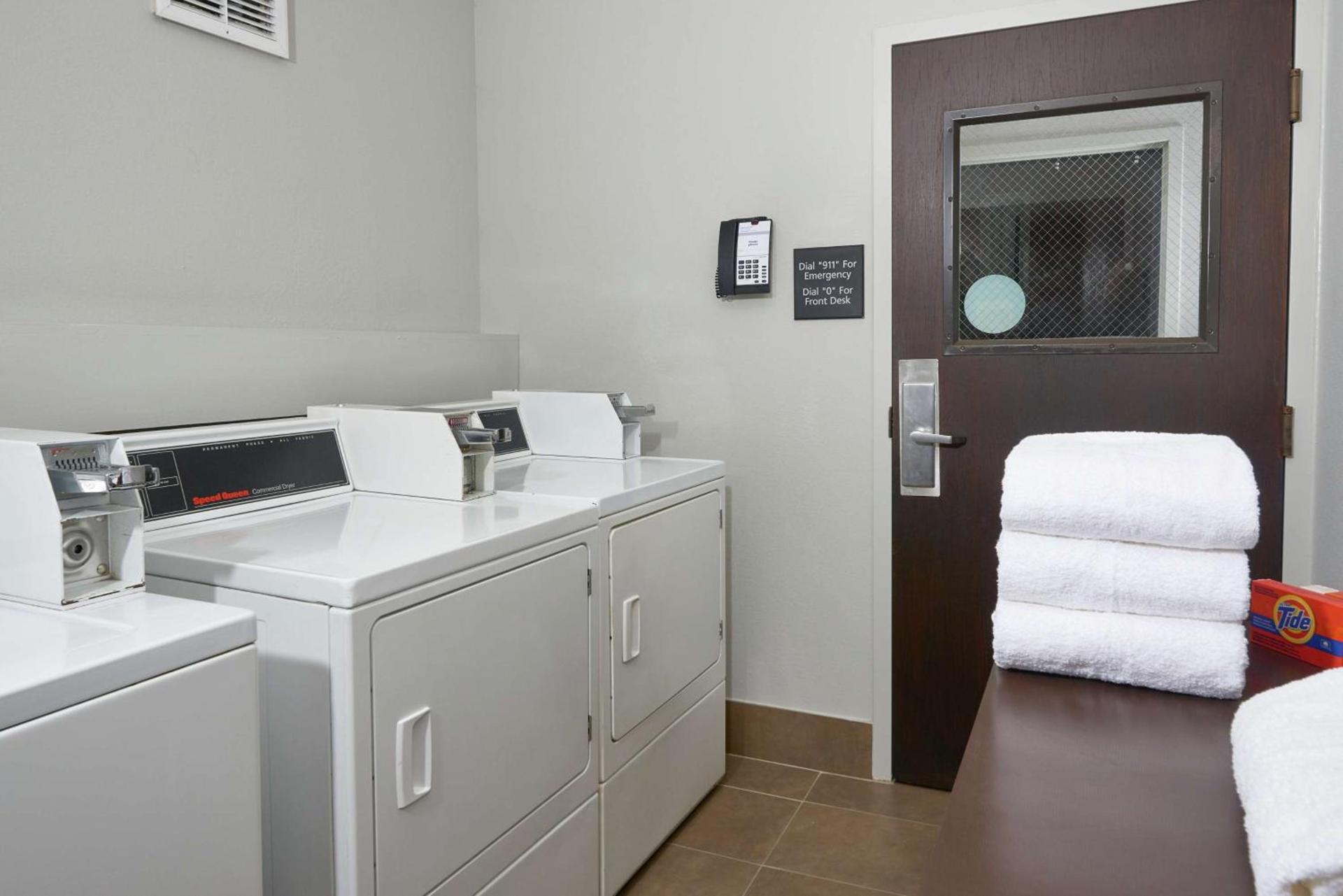 Hampton Inn Juno Beach photo 35