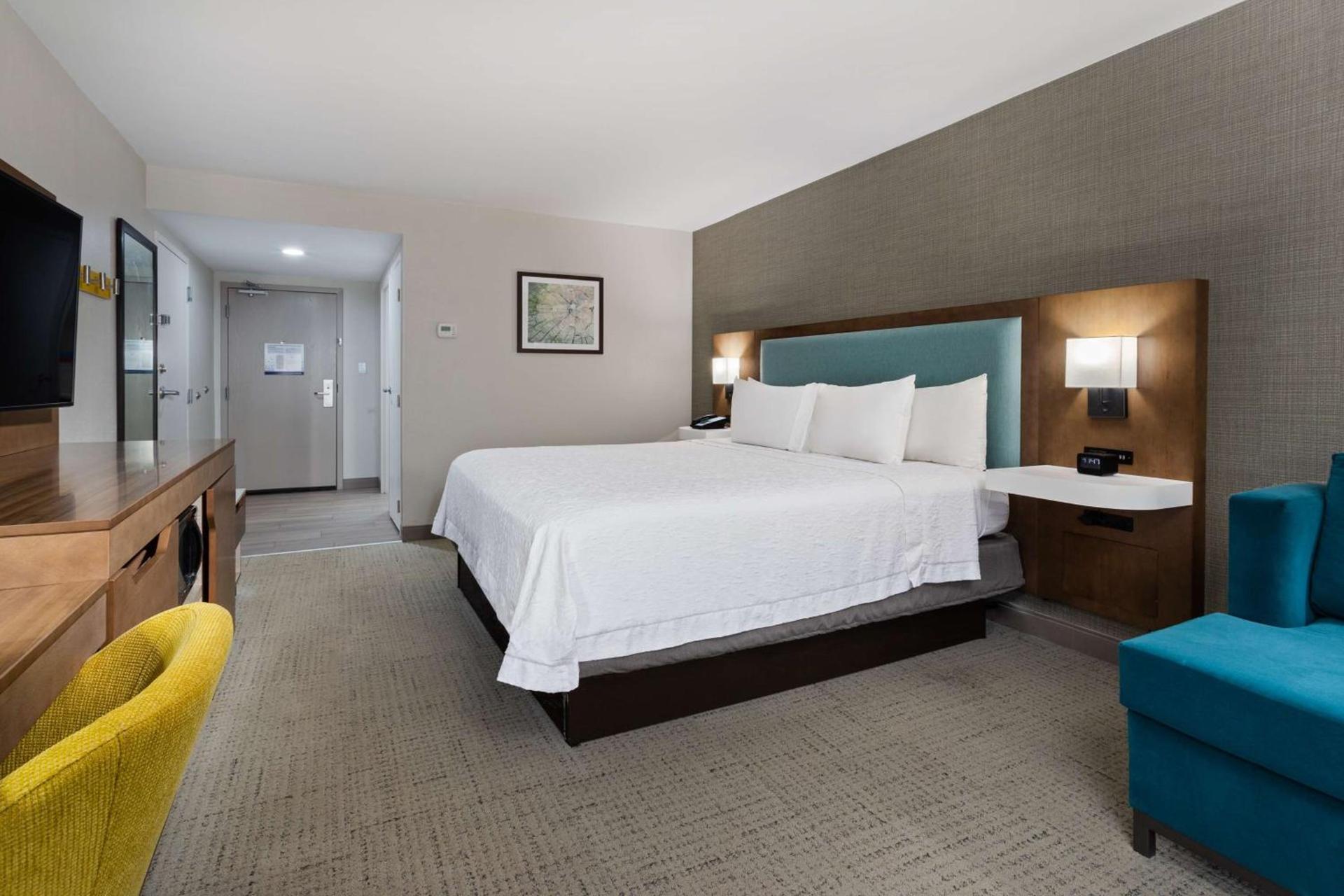 Hampton Inn Perry photo 24