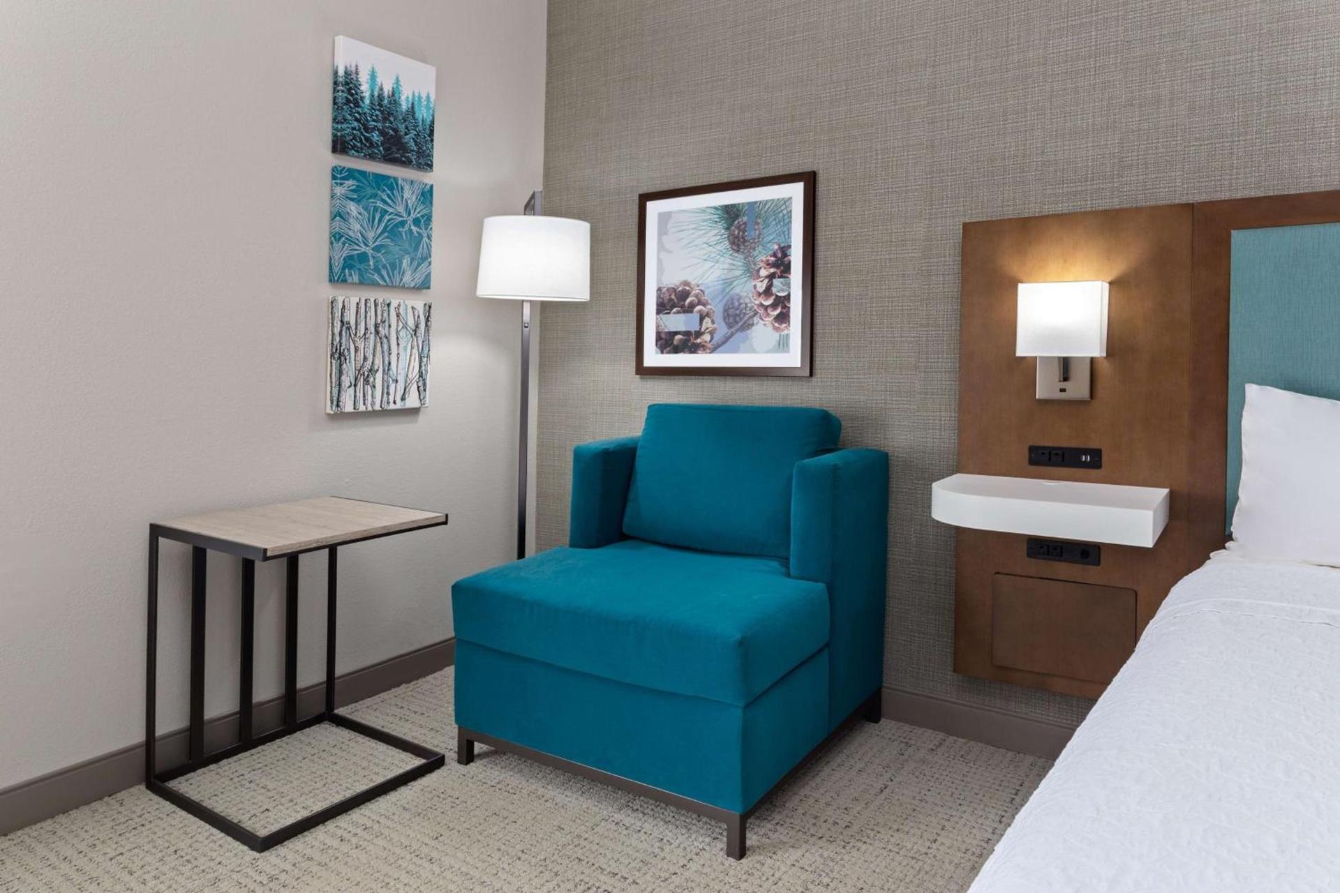 Hampton Inn Perry photo 26