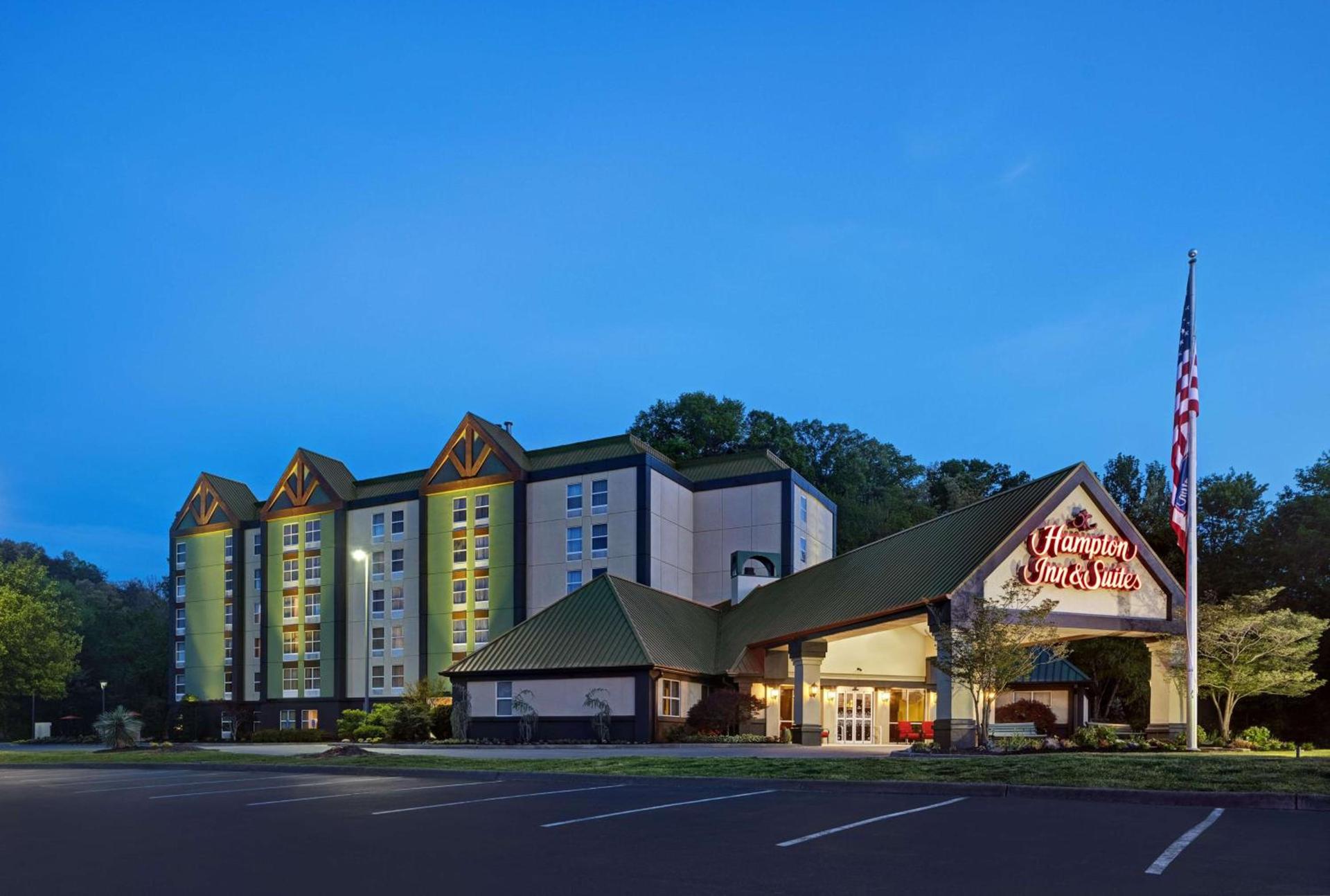 Inn On The Parkway Pigeon Forge photo 1