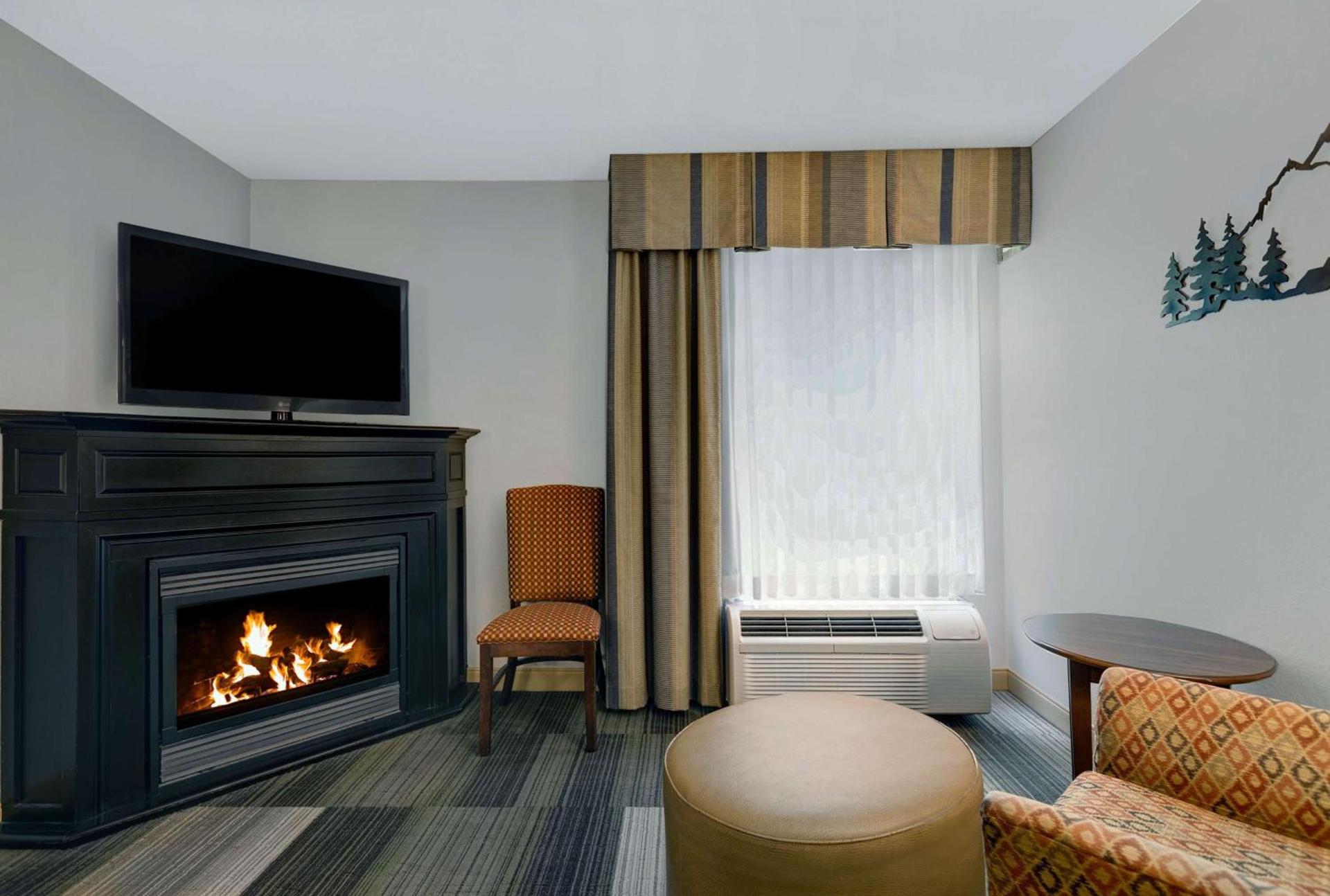 Inn On The Parkway Pigeon Forge photo 32