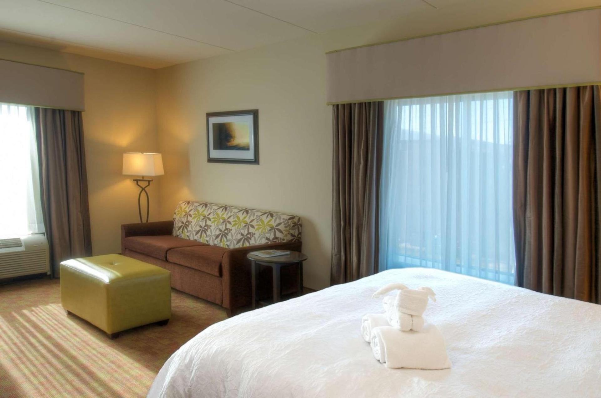 Hampton Inn Pigeon Forge photo 25