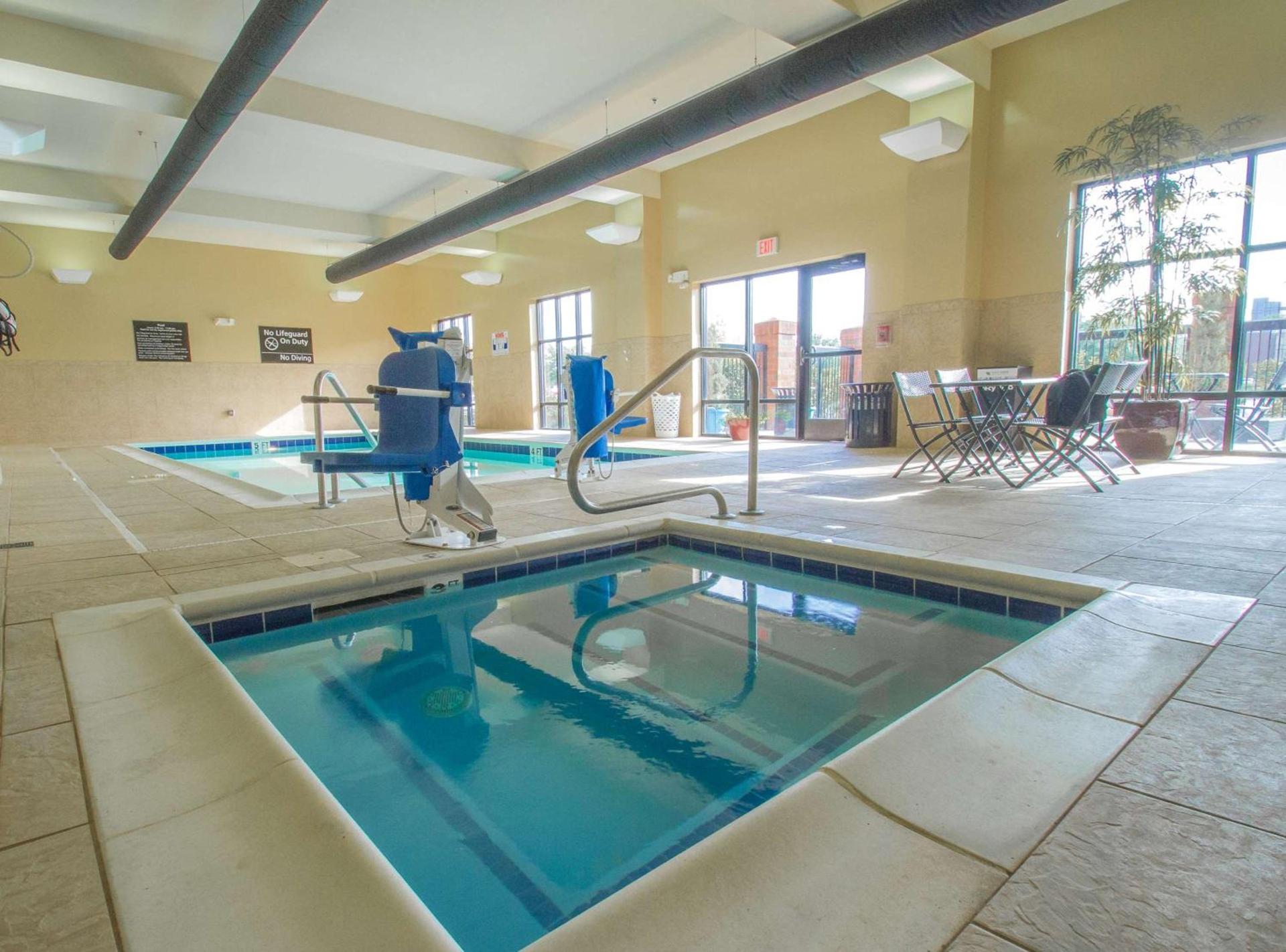 Hampton Inn Greenville photo 15