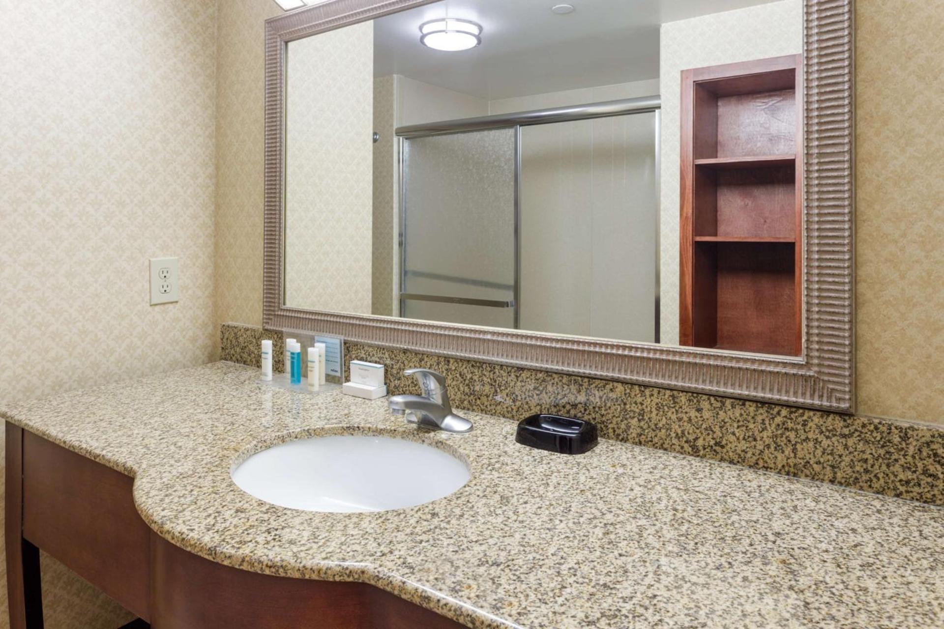 Hampton Inn Moss Point photo 20