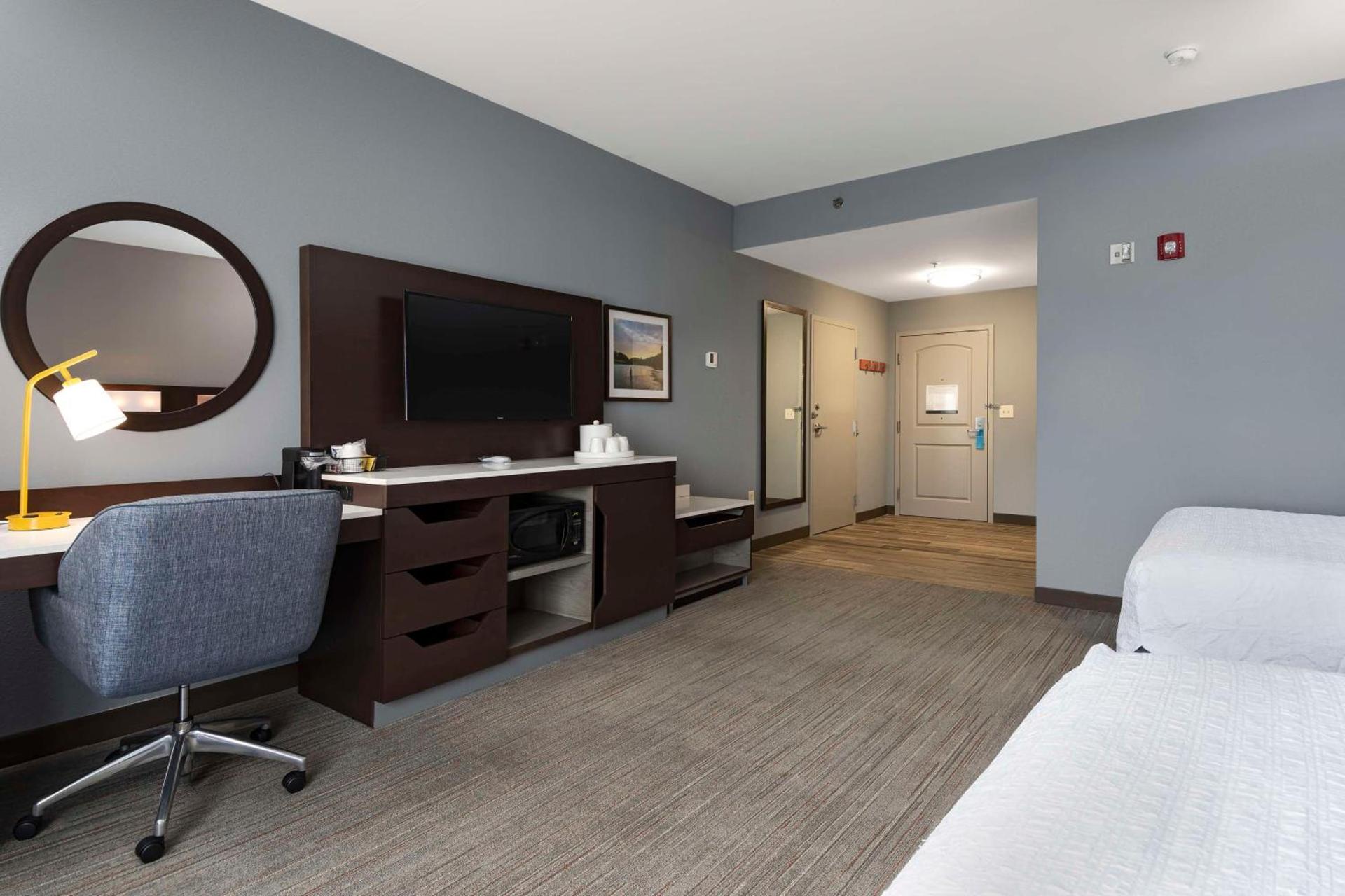 Hampton Inn Greenville photo 34