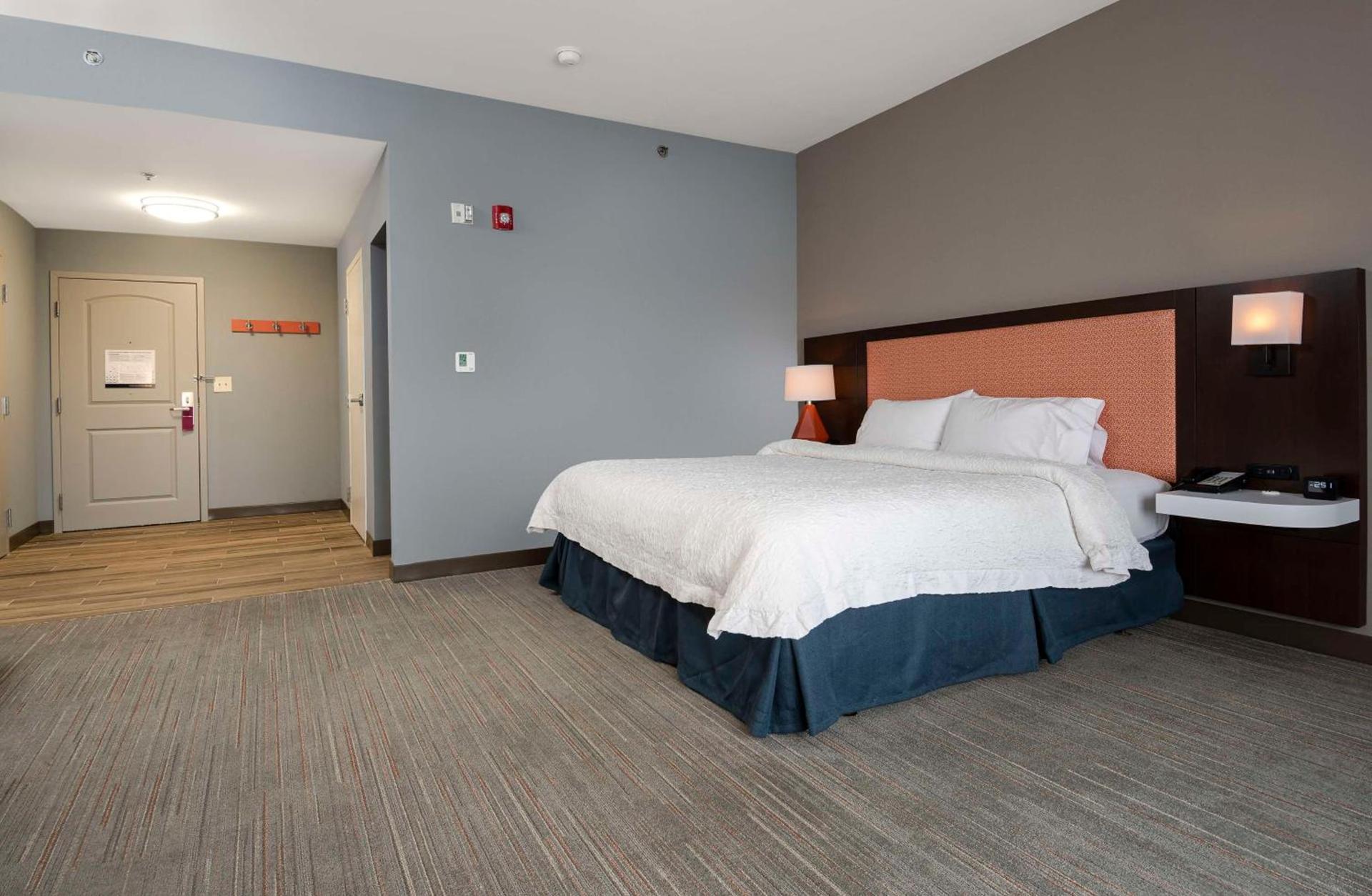 Hampton Inn Greenville photo 35