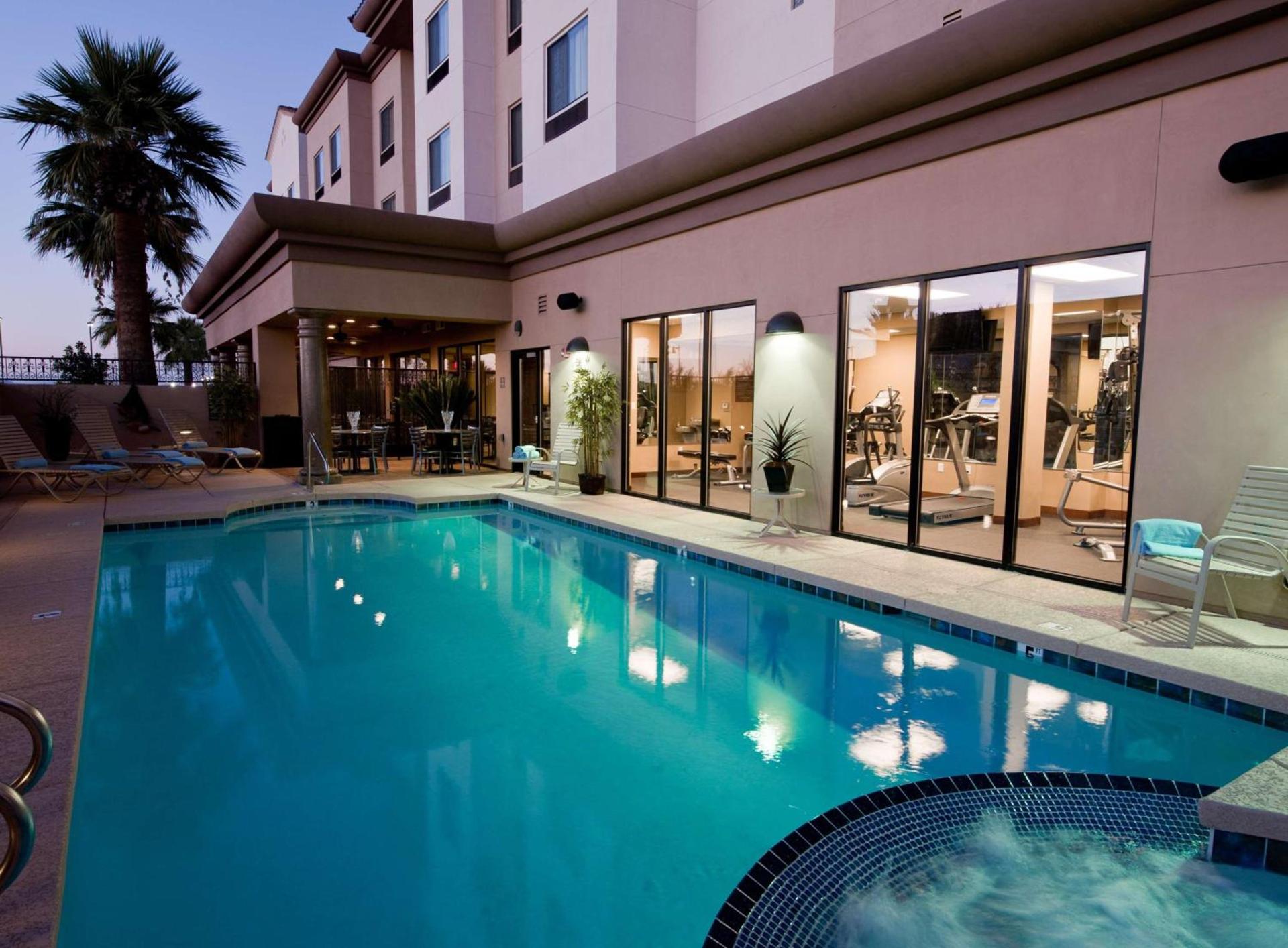 DoubleTree by Hilton Phoenix-Gilbert photo 9