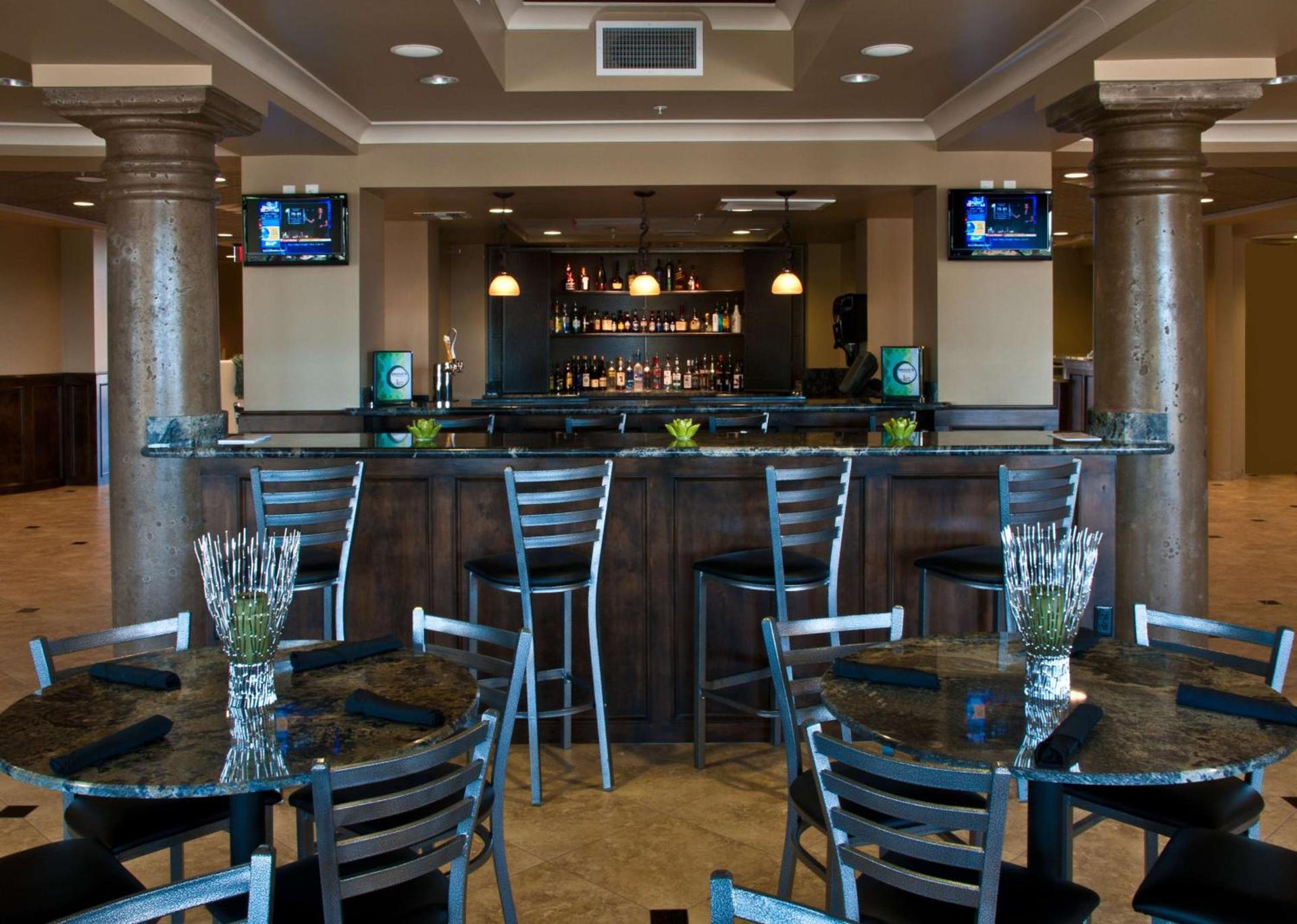 DoubleTree by Hilton Phoenix-Gilbert photo 10