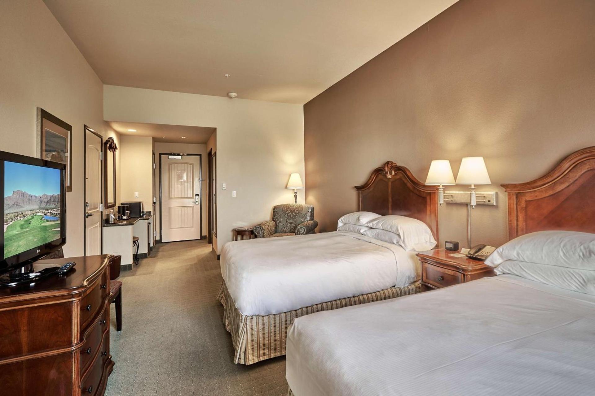 DoubleTree by Hilton Phoenix-Gilbert photo 21