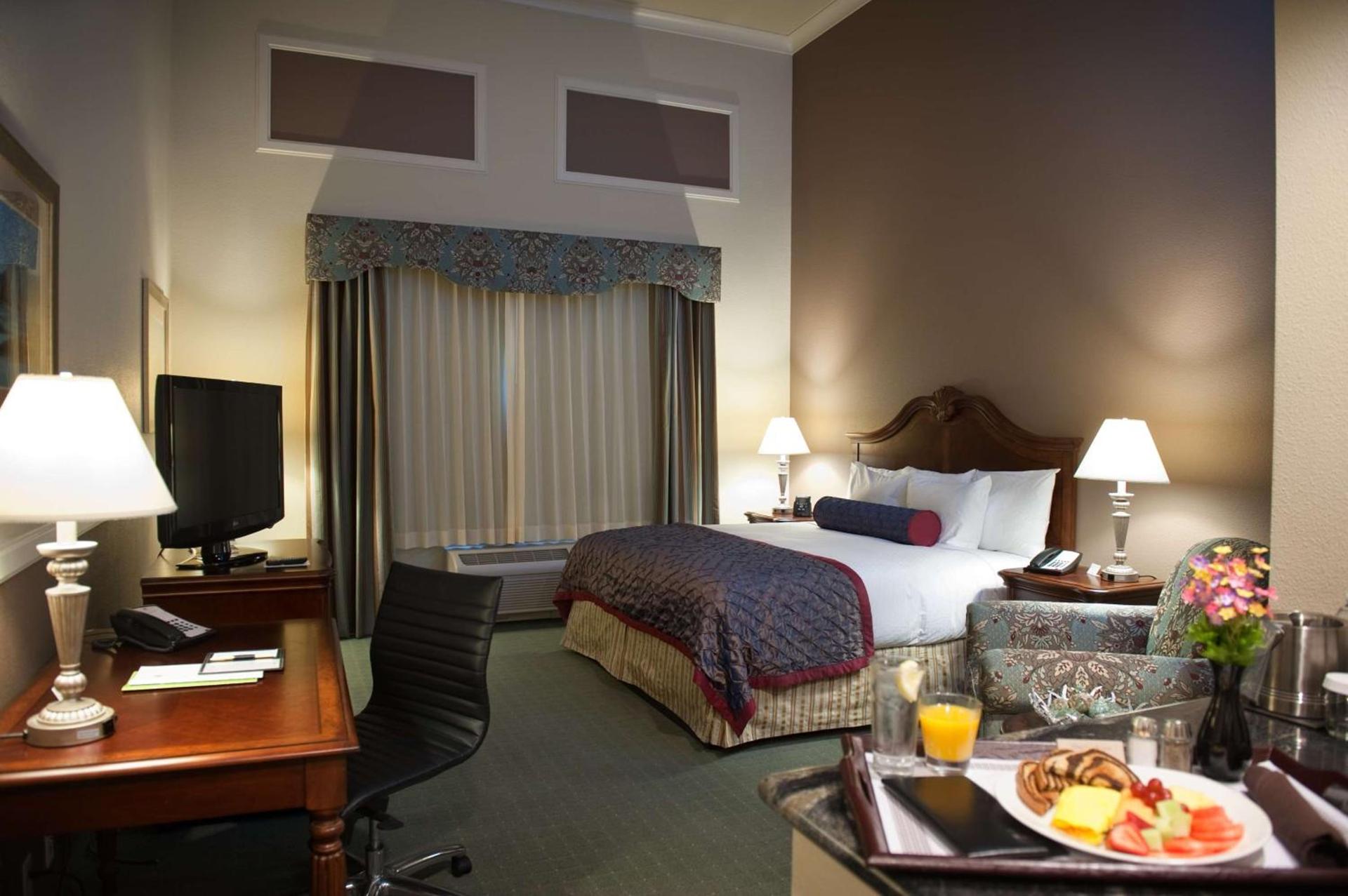 DoubleTree by Hilton Phoenix-Gilbert photo 28