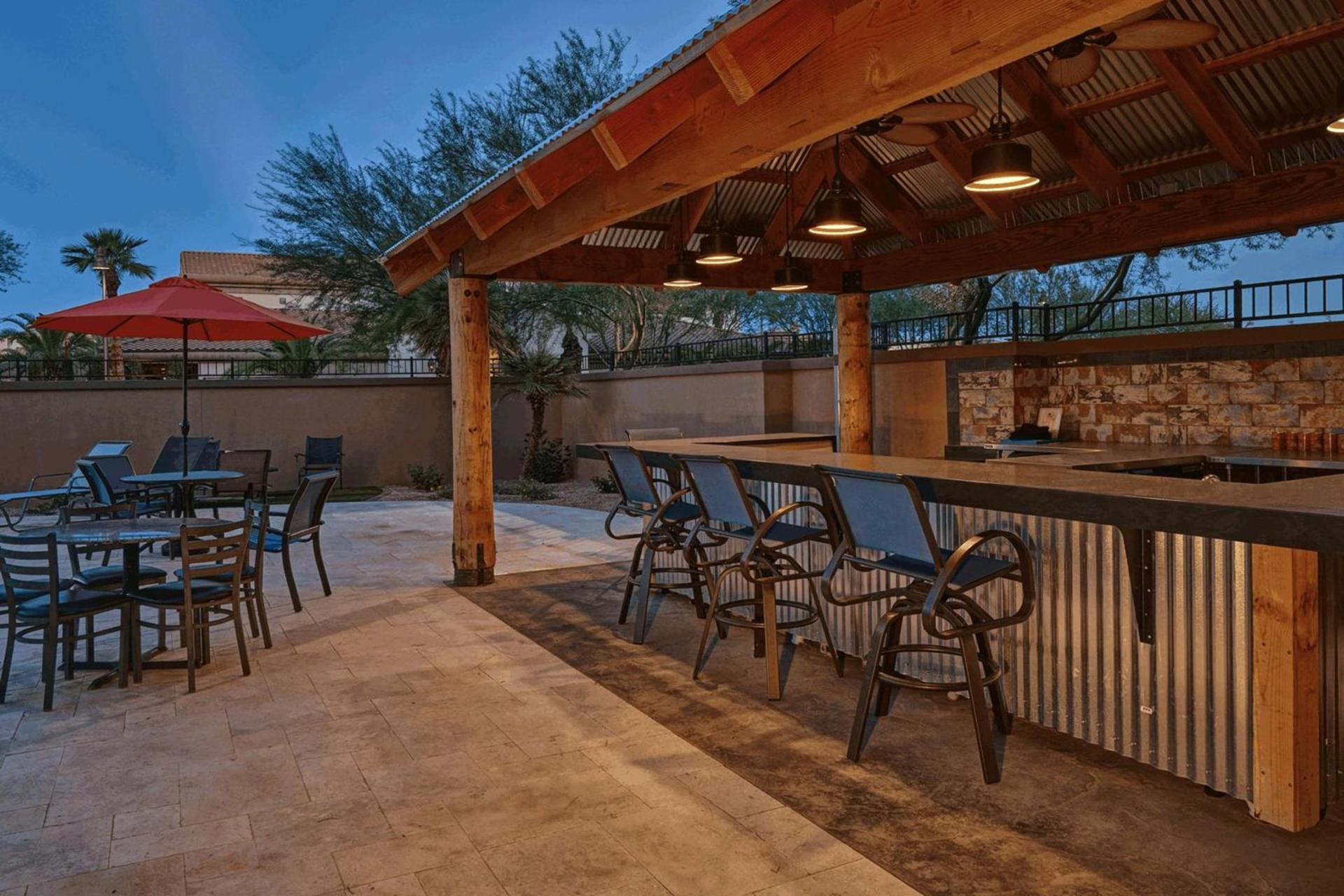 DoubleTree by Hilton Phoenix-Gilbert photo 42