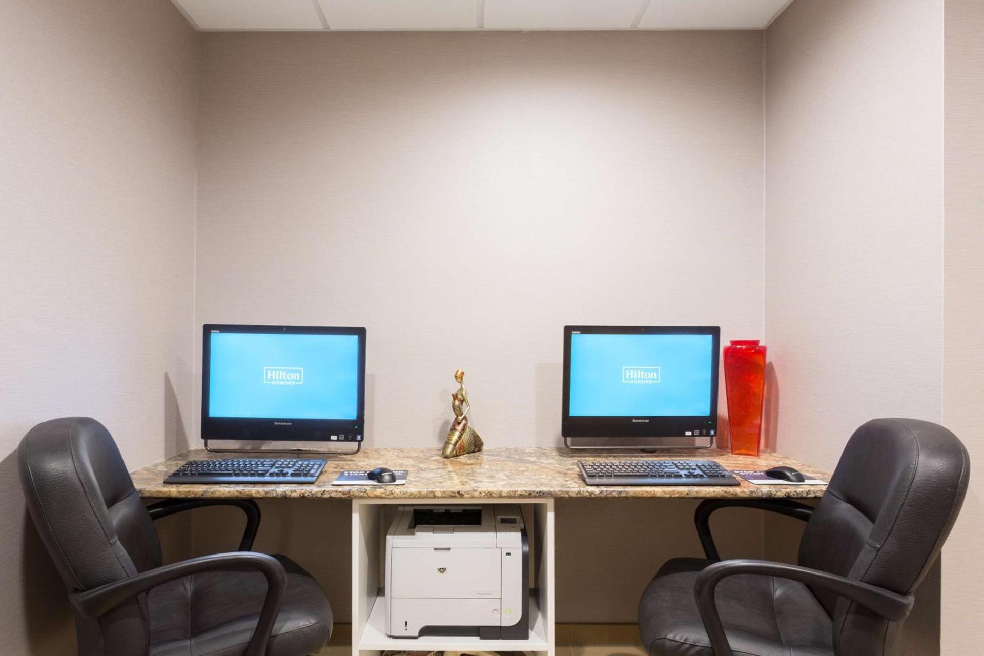 Hampton Inn Pittsburgh/West Mifflin photo 49