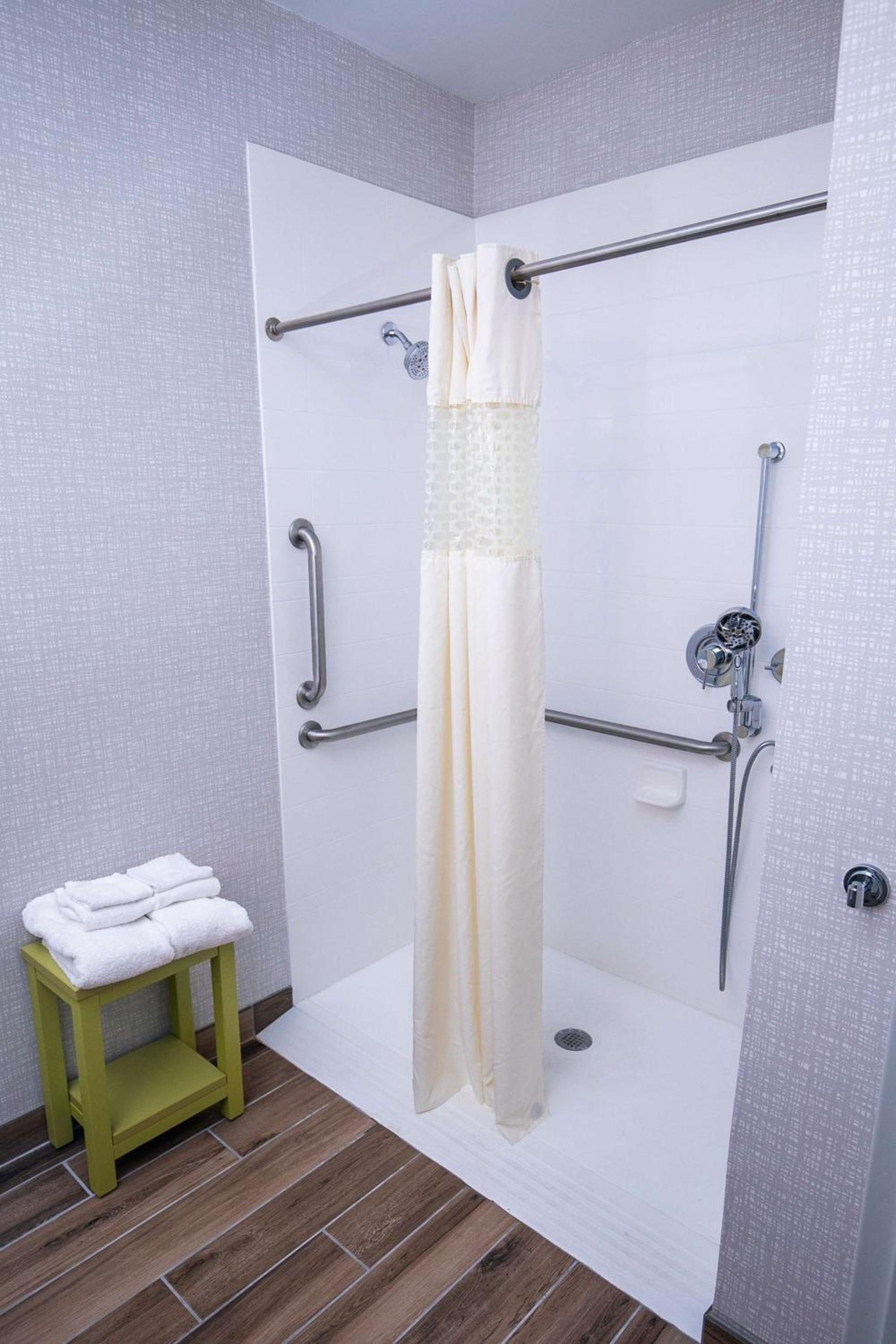 Hampton Inn Pickwick Dam-At Shiloh Falls photo 4