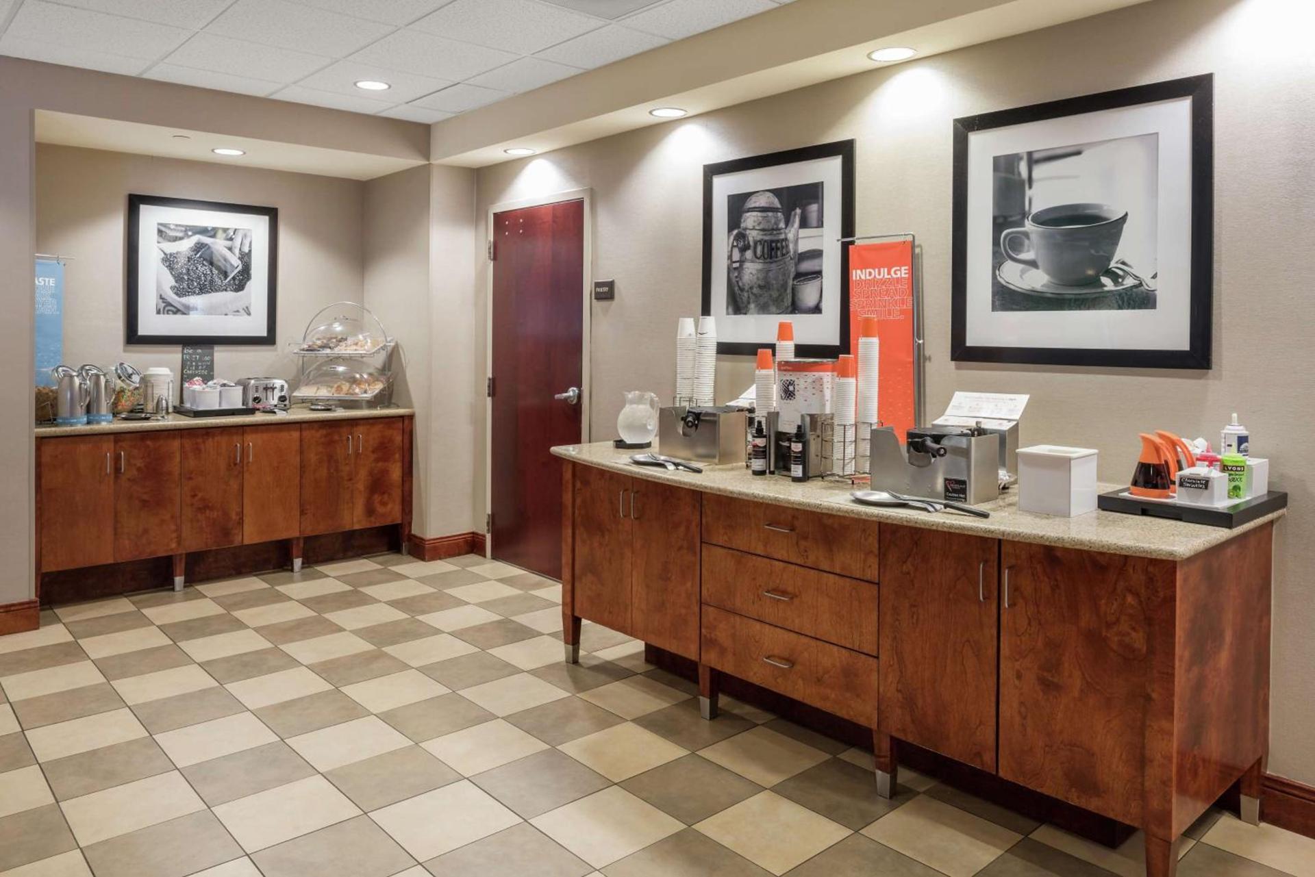 Hampton Inn Branson - Branson Hills photo 10