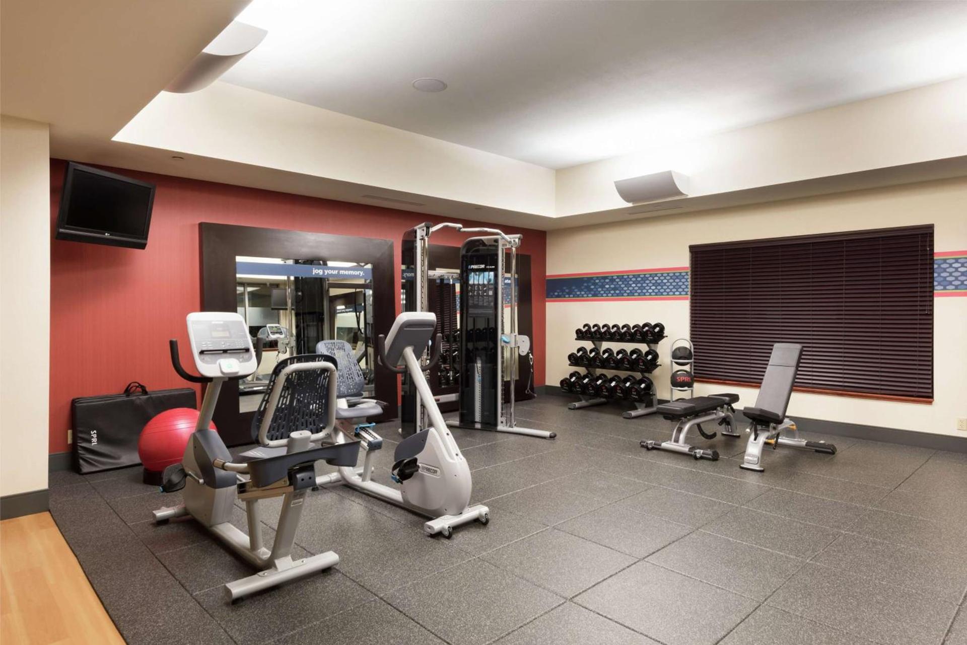 Hampton Inn Branson - Branson Hills photo 14