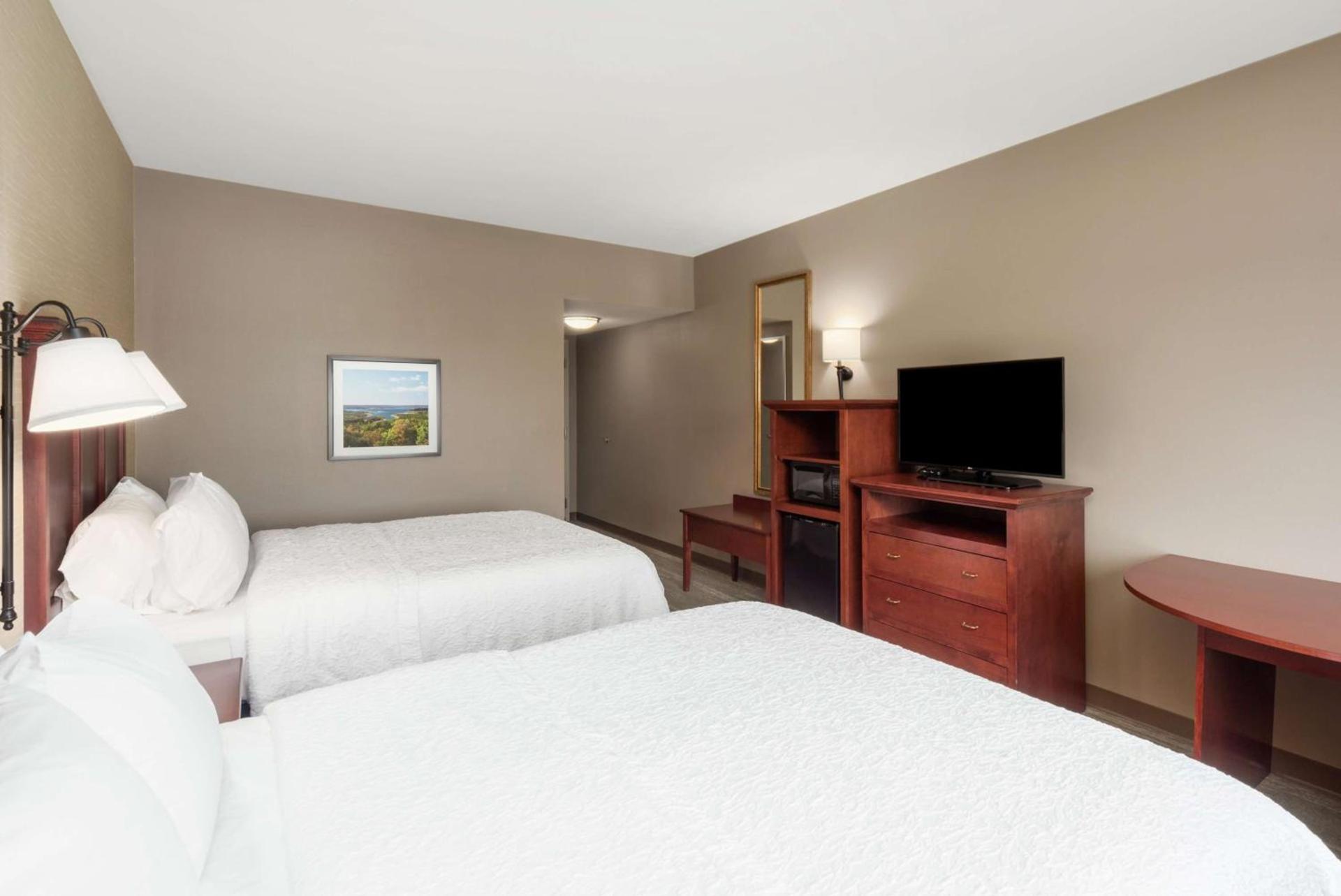 Hampton Inn Branson - Branson Hills photo 19