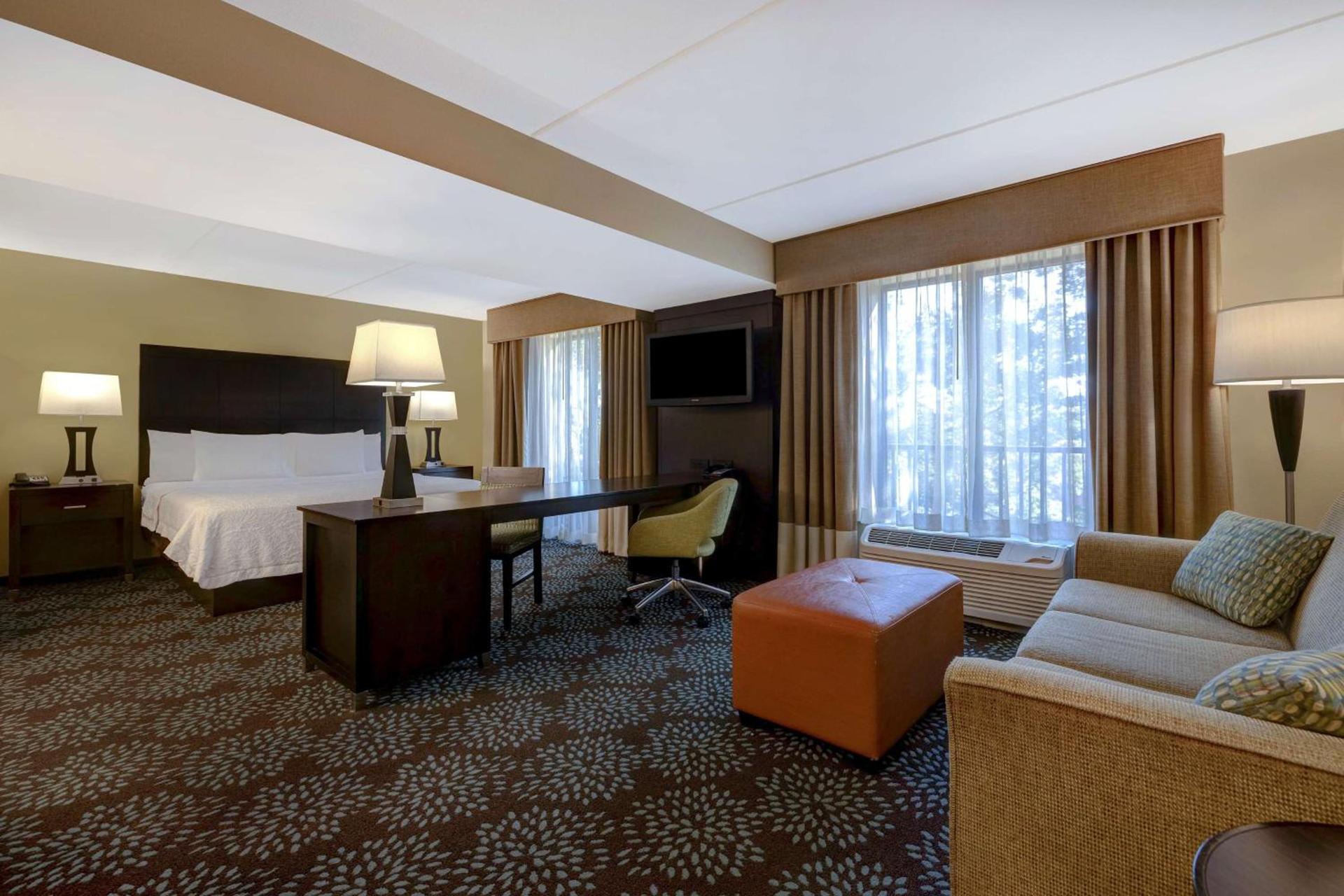 Hampton Inn & Suites Pensacola/Gulf Breeze photo 29