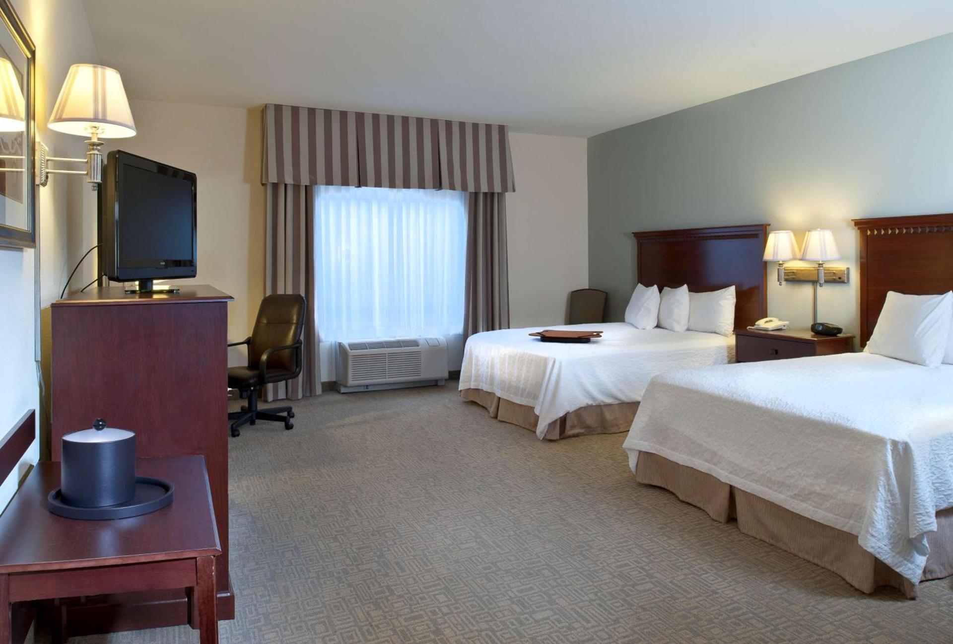 Hampton Inn & Suites Prescott Valley photo 38