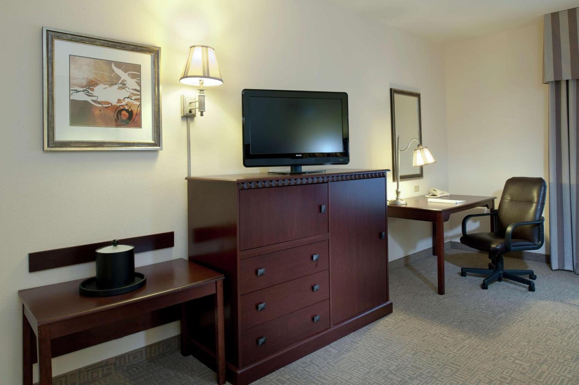 Hampton Inn & Suites Prescott Valley photo 37