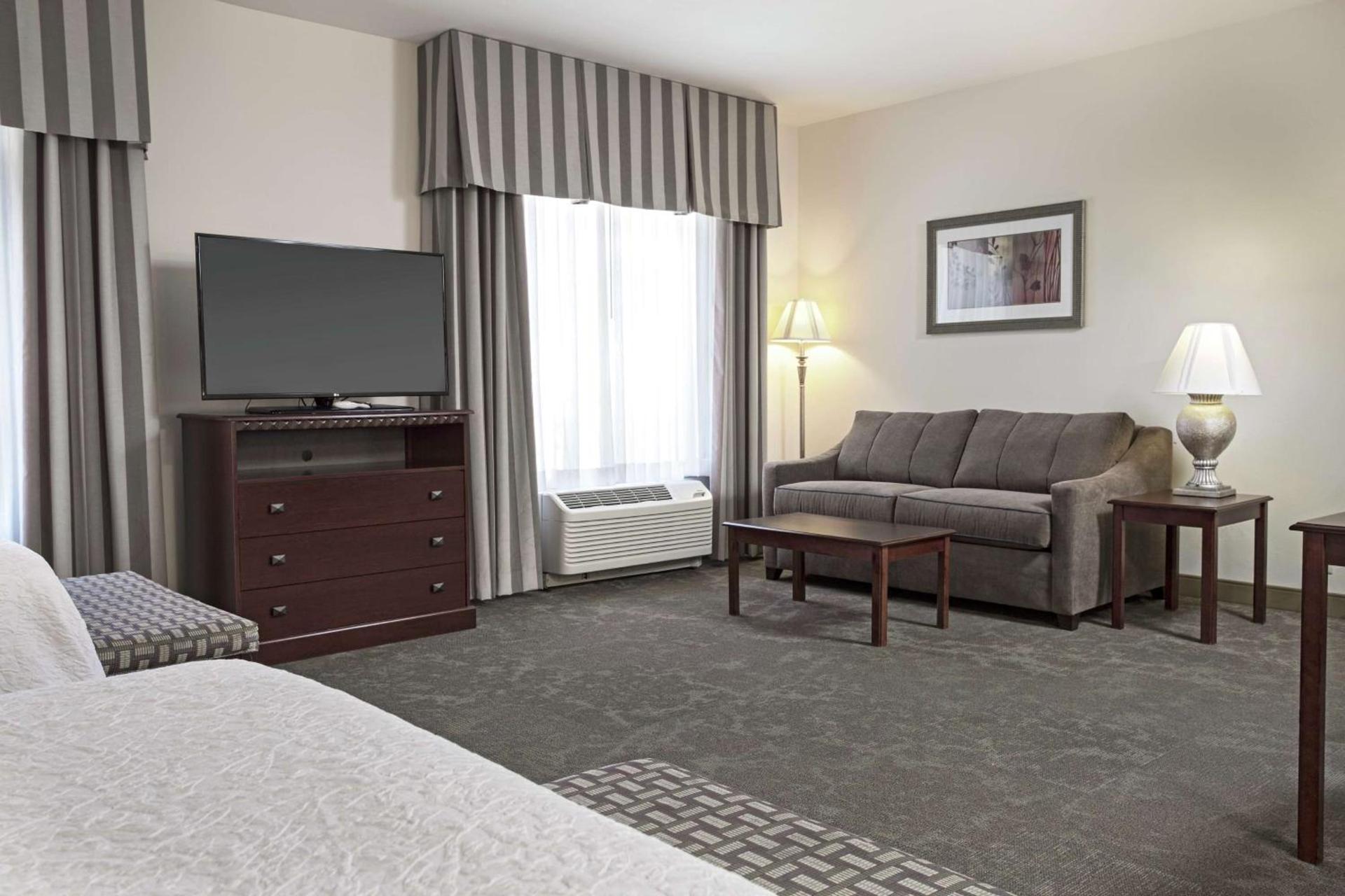 Hampton Inn & Suites Prescott Valley photo 43