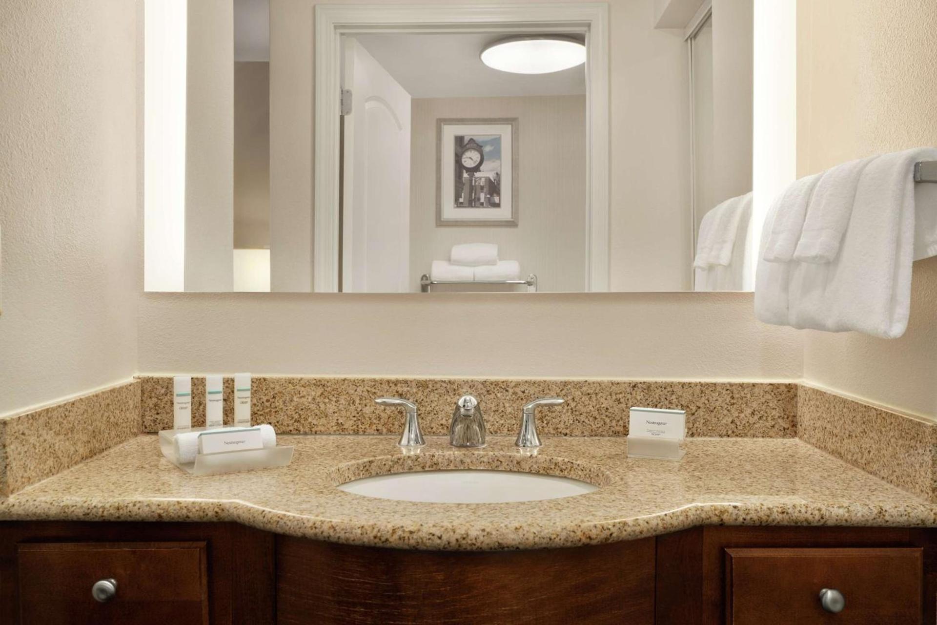 Homewood Suites by Hilton Dover - Rockaway photo 15