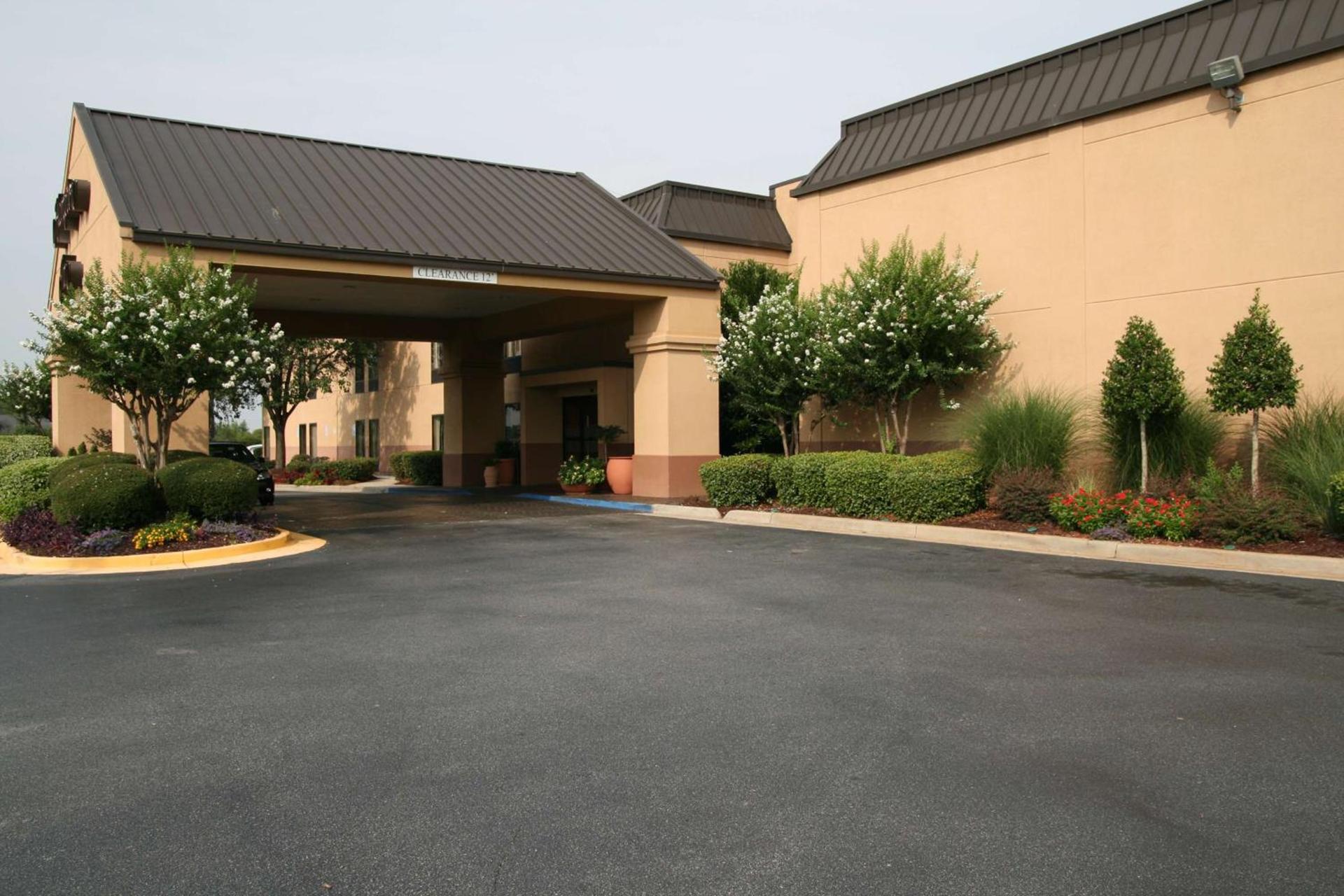 Hampton Inn Perry photo 1