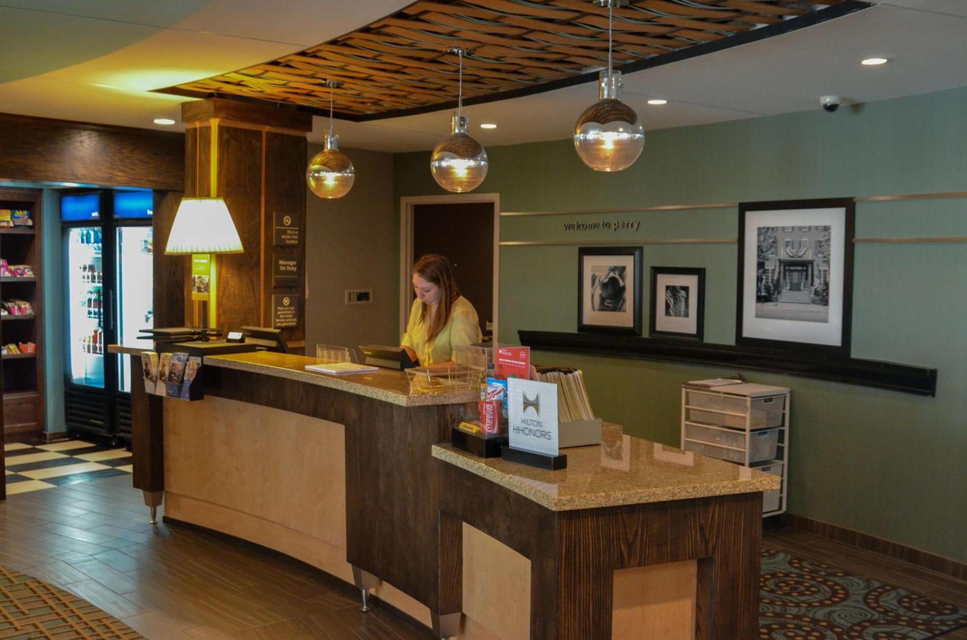 Hampton Inn Perry photo 6