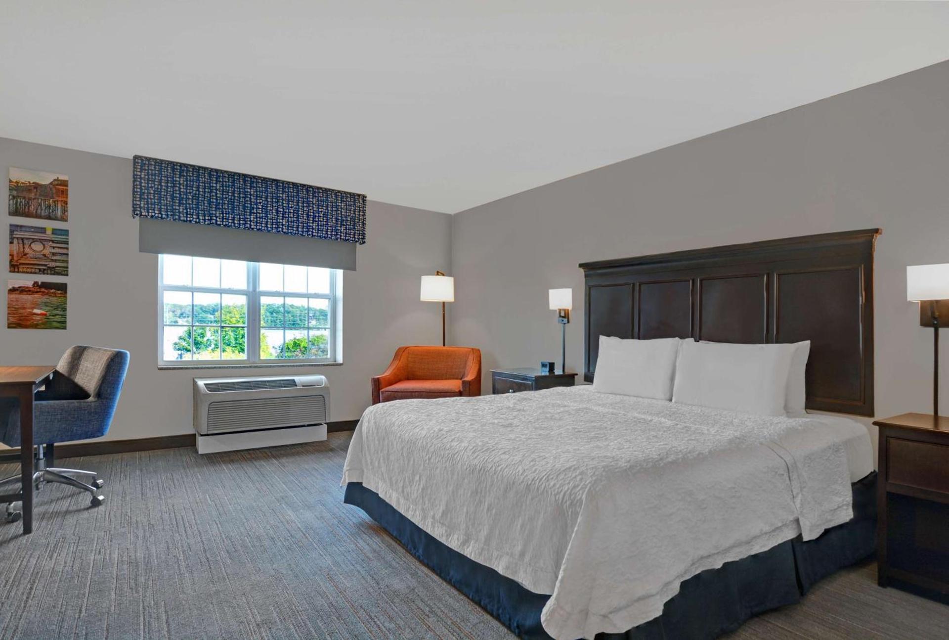Hampton Inn Bath - Brunswick Area , ME photo 18