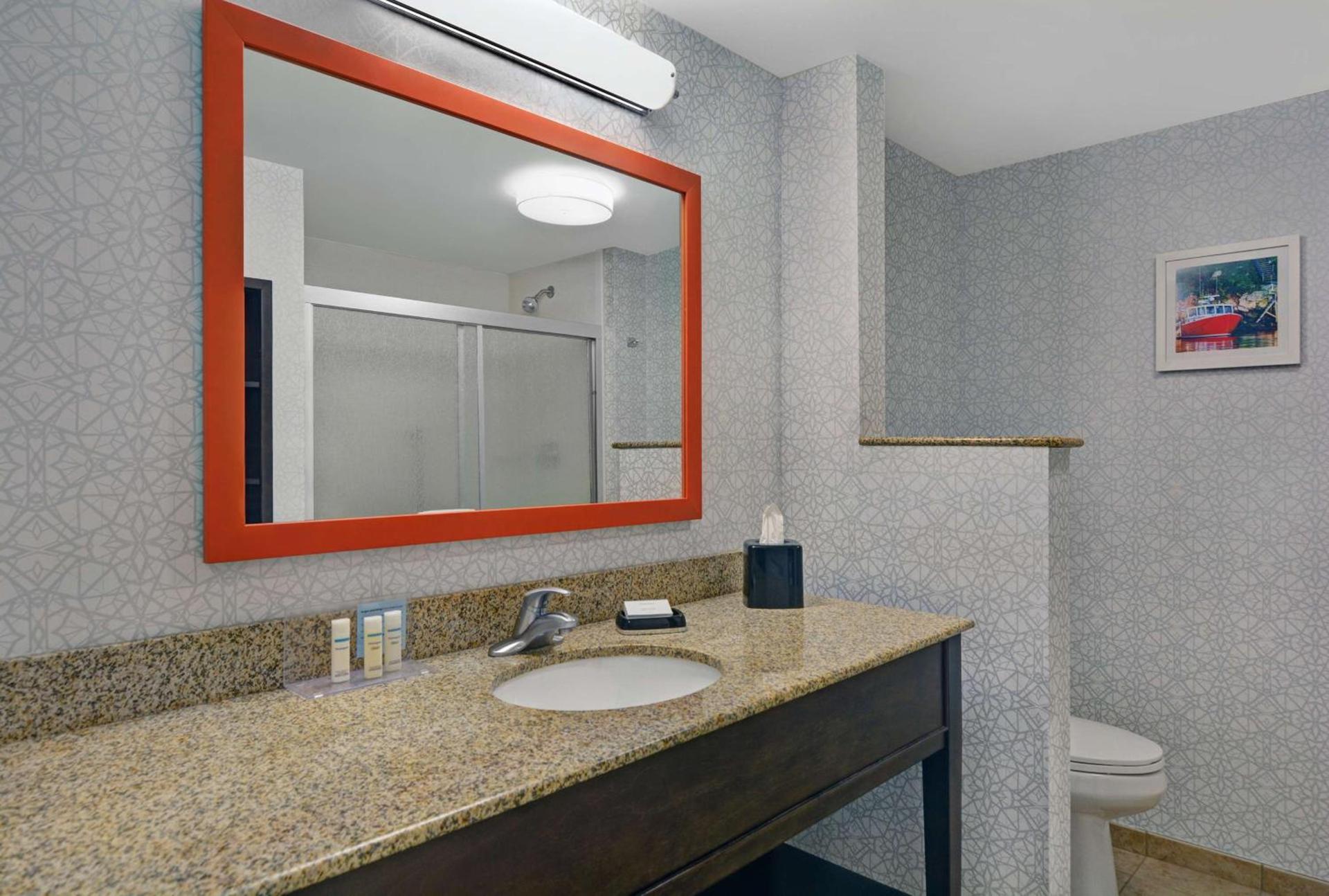 Hampton Inn Bath - Brunswick Area , ME photo 33