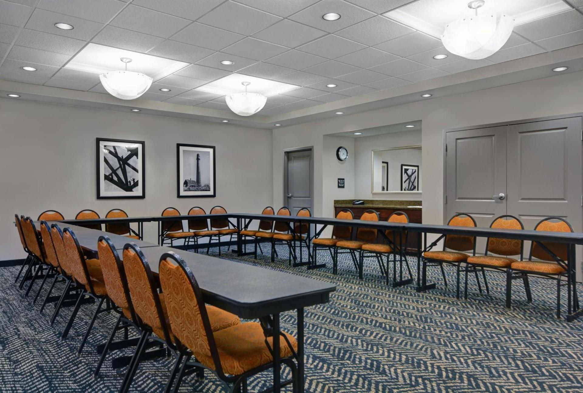 Hampton Inn Bath - Brunswick Area , ME photo 38